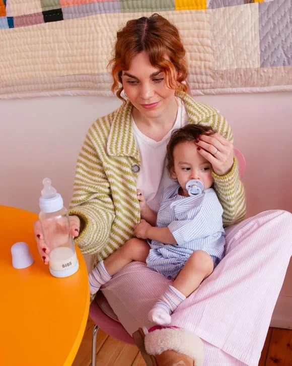 baby-bottle-bpa-free-plastic-270ml-latex-sage-6959088.webp