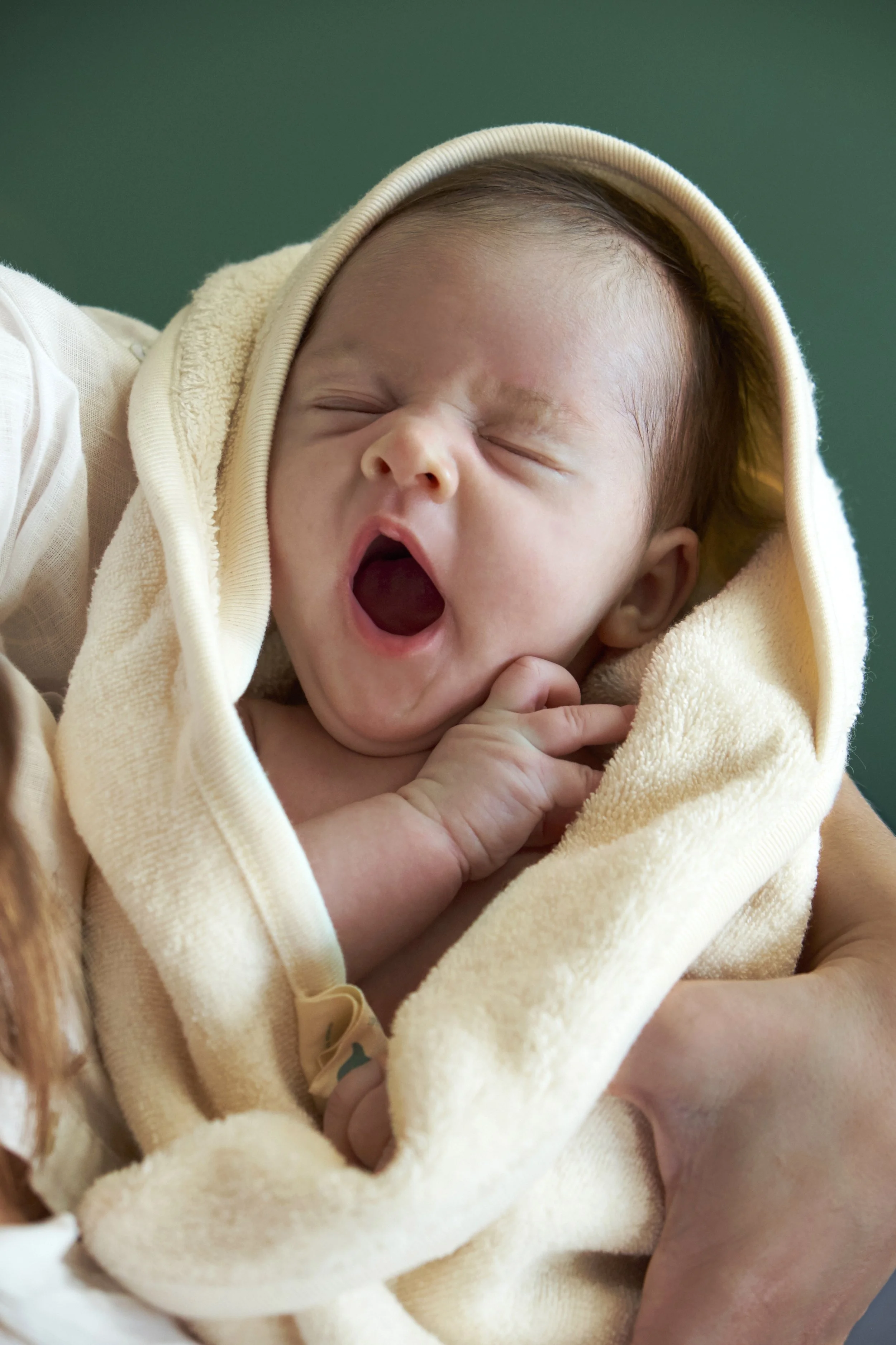 NB3350 HOODED TOWEL NATURAL BABY.jpg