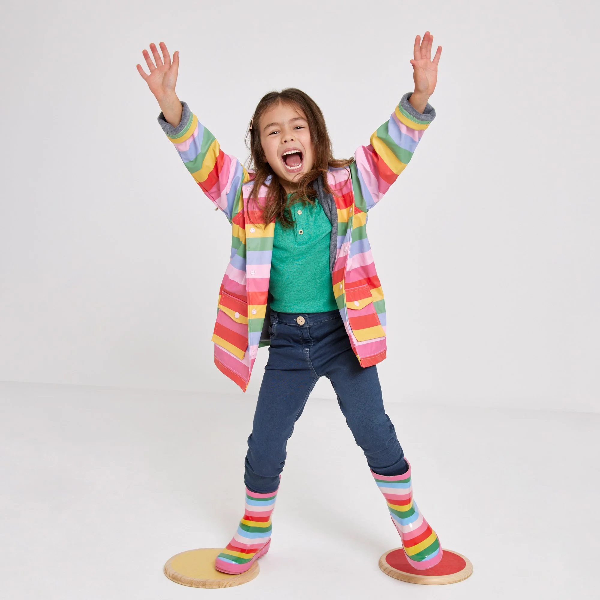 SRC004-Korango-Rainbow-Striped-Raincoat (2).jpg