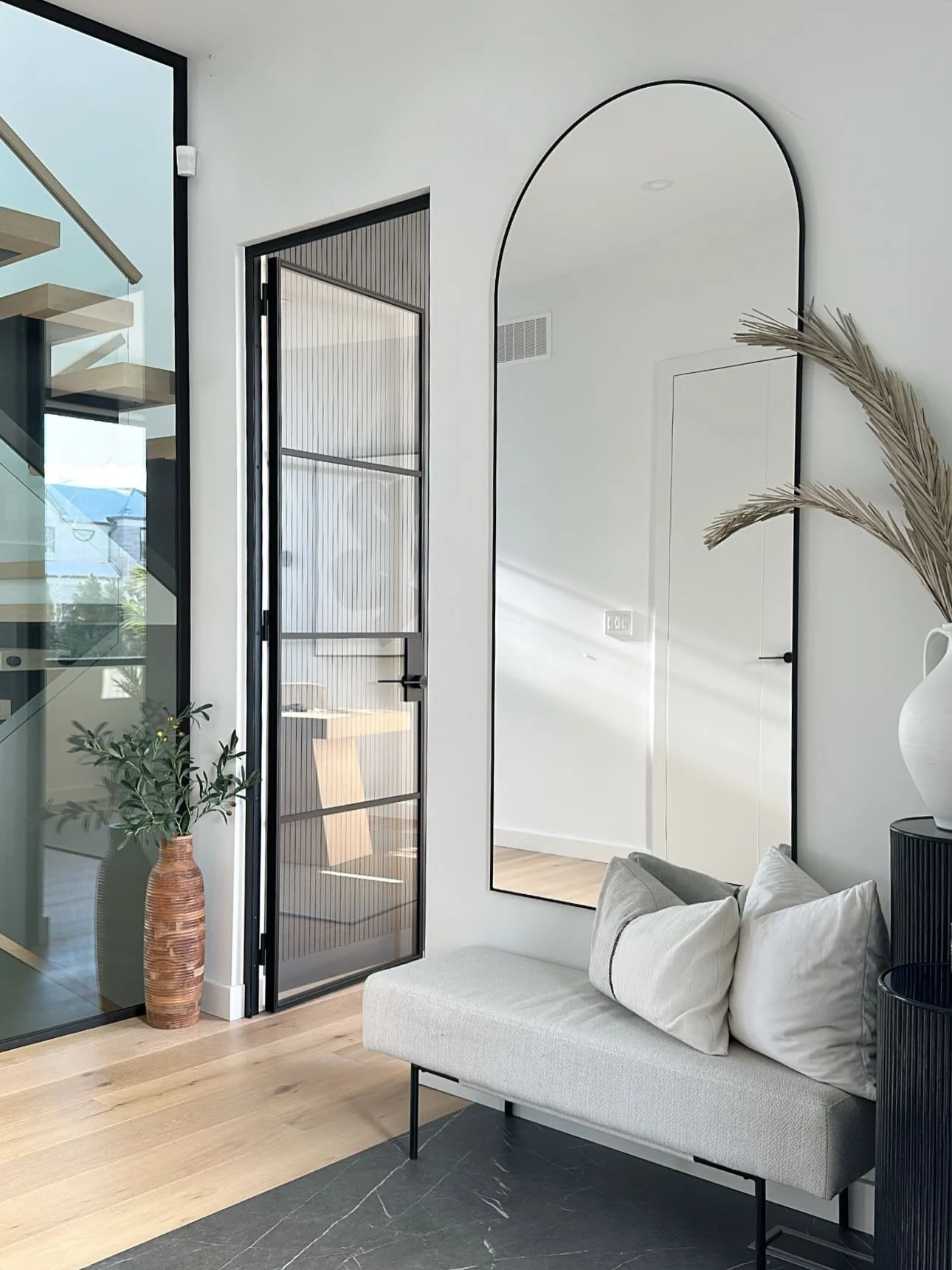 Currently in my less is more stage. 
Nothing extra, everything intentional.