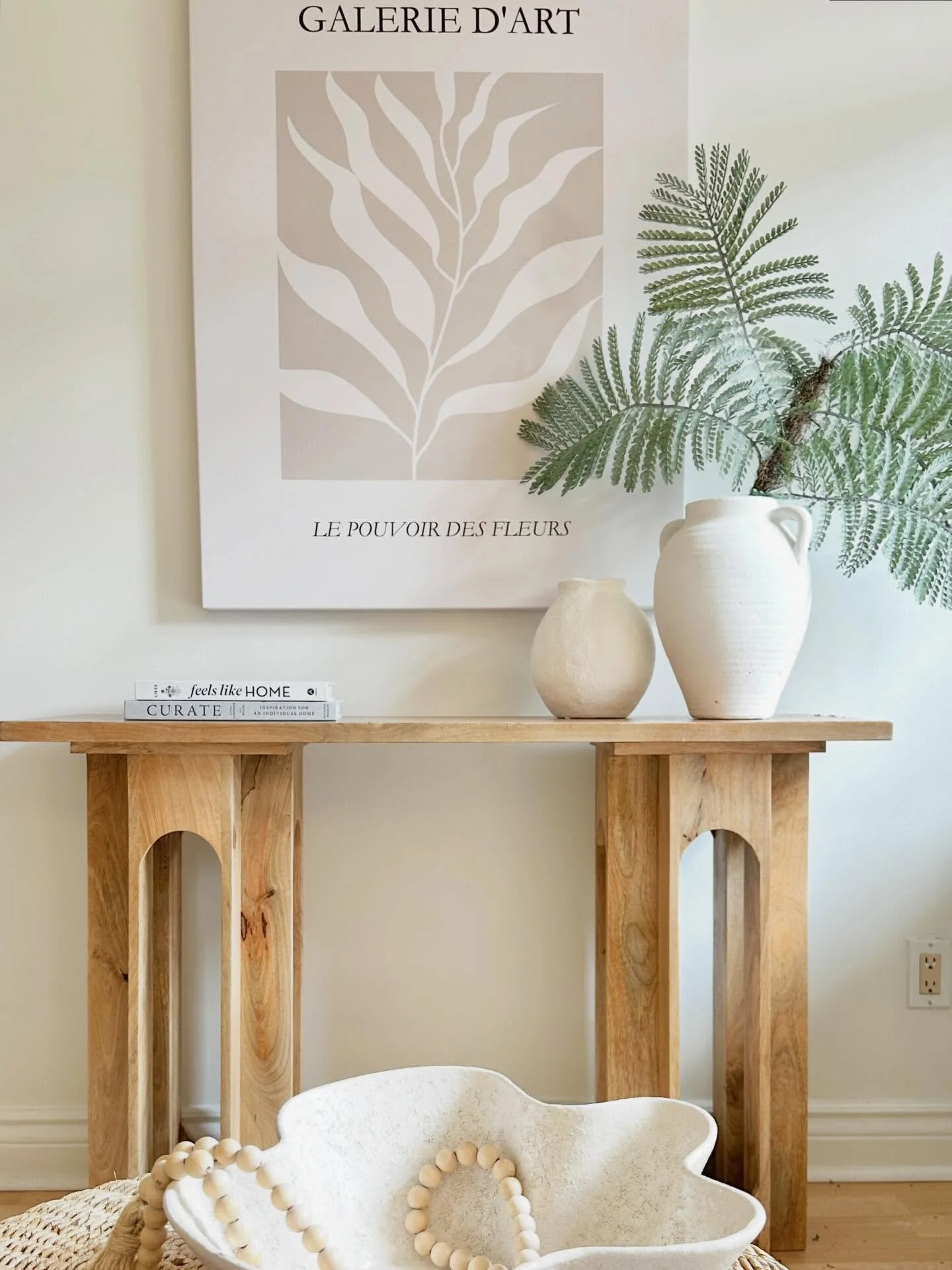 Front St. stills 📸

This space has drastically changed since getting our hands on it! Wait until you see the before and afters👀👀 

Our last staging sold in 1 days - any bets on how quickly this one will go?!?🤩 💰