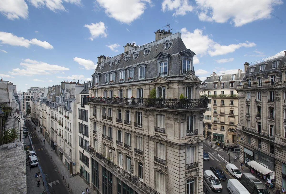 style-haussmannien-paris-location-meublee.jpeg