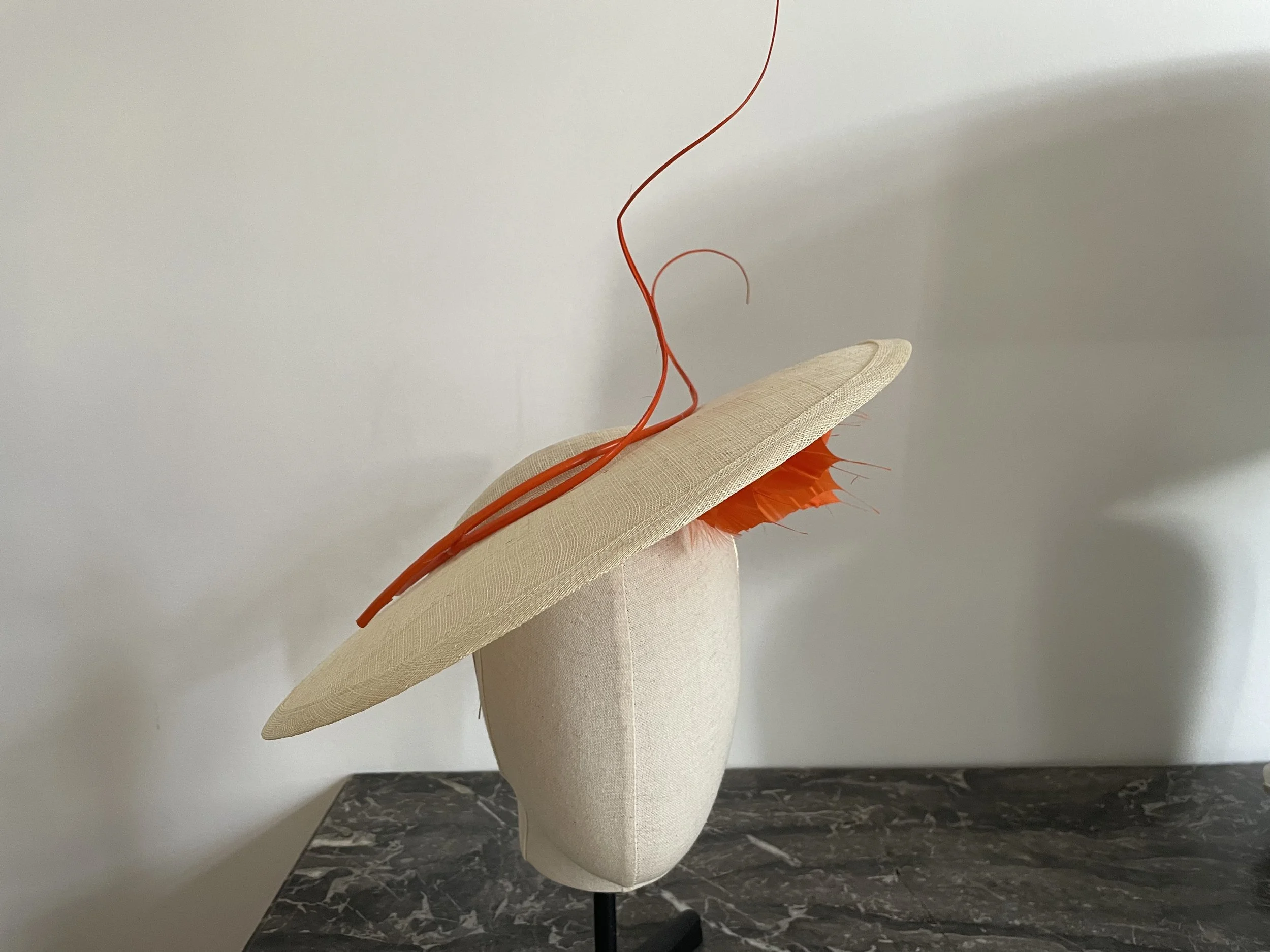 Capeline Myriam naturel et orange