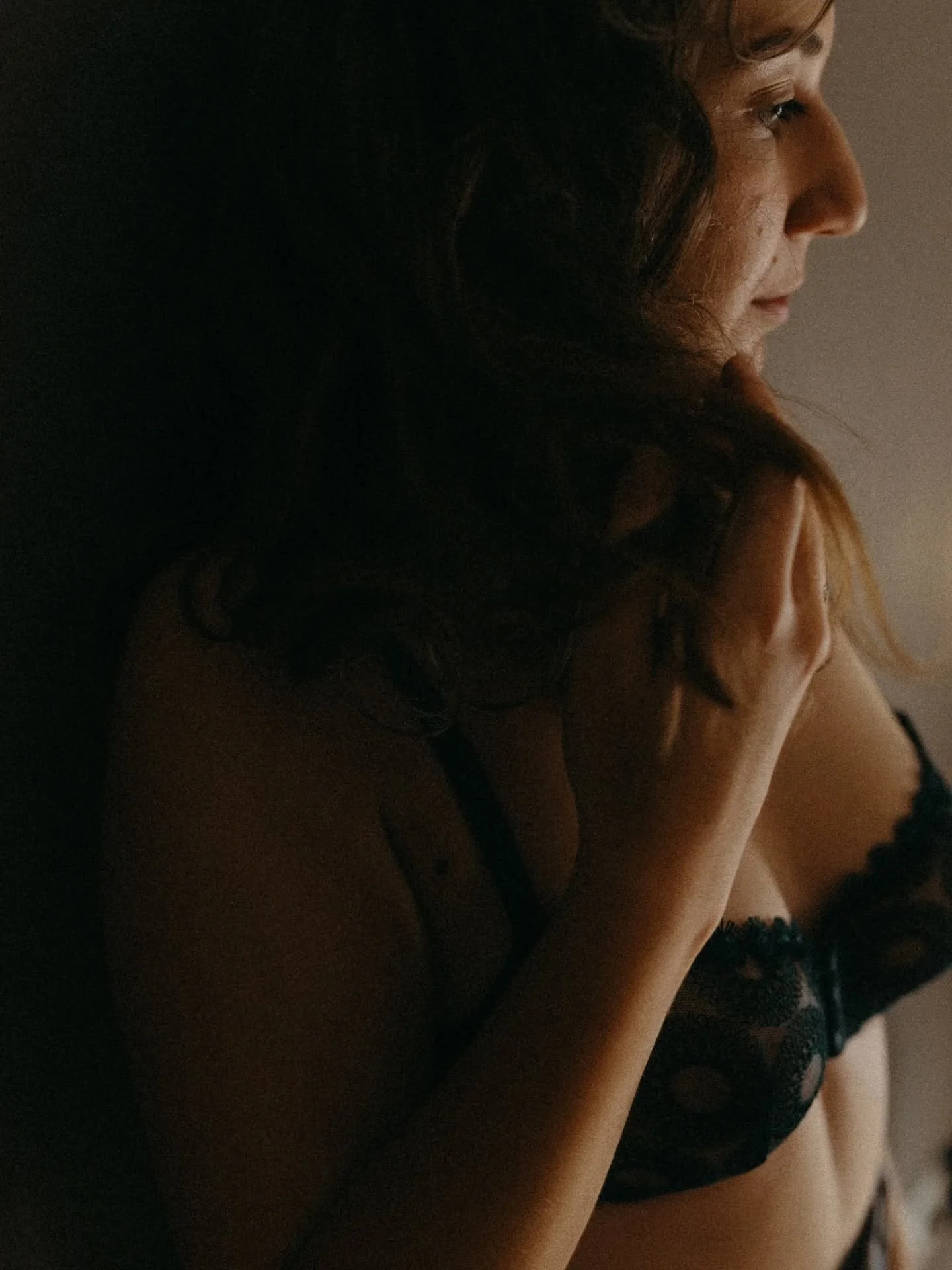 Je serai le feu 🔥 
Si belle Lola

Comme c&rsquo;&eacute;tait bien de cr&eacute;er au plus proche de toi. 
Tout &eacute;tait bien encore, notre rencontre, nos longues discussions, le moment et toi dans l&rsquo;ombre et la lumi&egrave;re. 

Merci !!