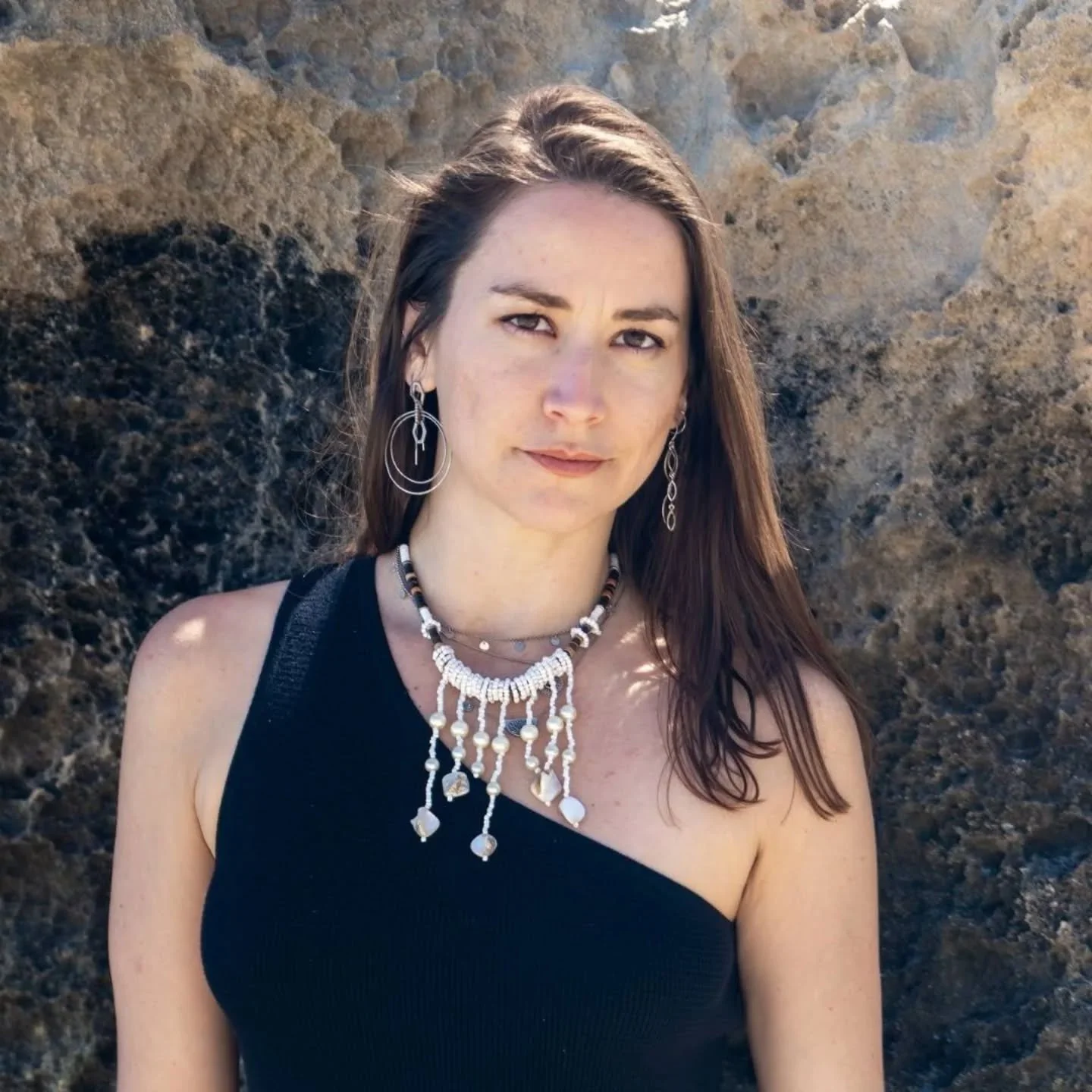 Many of us have been floundering because our 𝗲𝗮𝗿𝘁𝗵-𝗯𝗮𝘀𝗲𝗱 and 𝗳𝗲𝗺𝗶𝗻𝗶𝗻𝗲-𝗵𝗼𝗻𝗼𝘂𝗿𝗶𝗻𝗴 𝗺𝗮𝗽𝘀 have been destroyed, hidden, or demonised.

We must recover these ancient maps and 𝗶𝗻𝗻𝗼𝘃𝗮𝘁𝗲 how we use them in this modern con