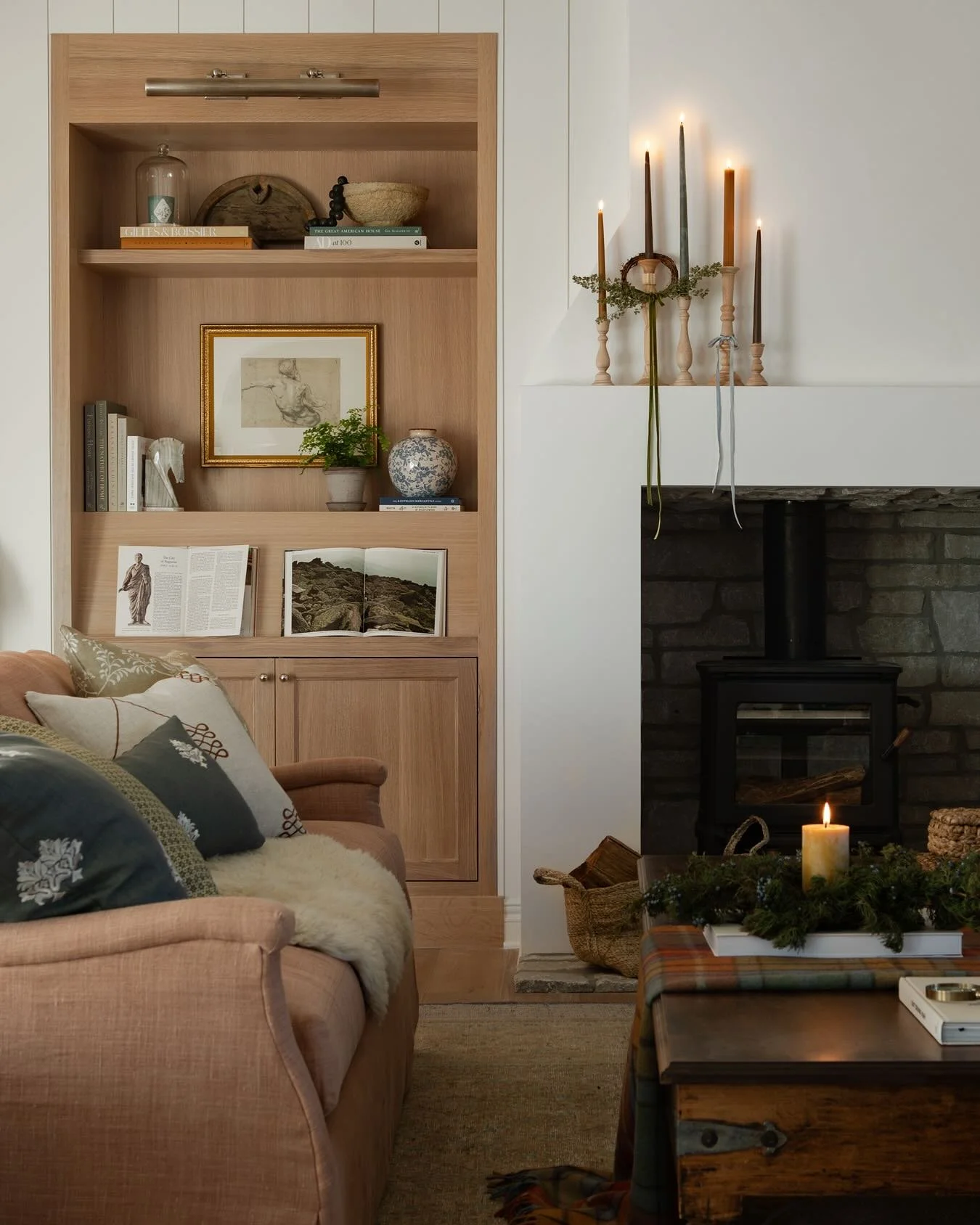 Sources can confirm I have not started decorating for the Holidays (YET), but that doesn&rsquo;t mean I&rsquo;m not *not* thinking about it&hellip;&nbsp;

The truth is, I have started shopping (you guys, things sell out in October!). Join me in kicki