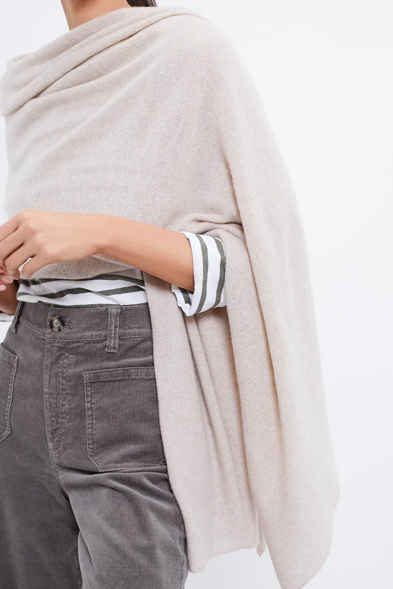 Cashmere Blanket Scarf in Oat