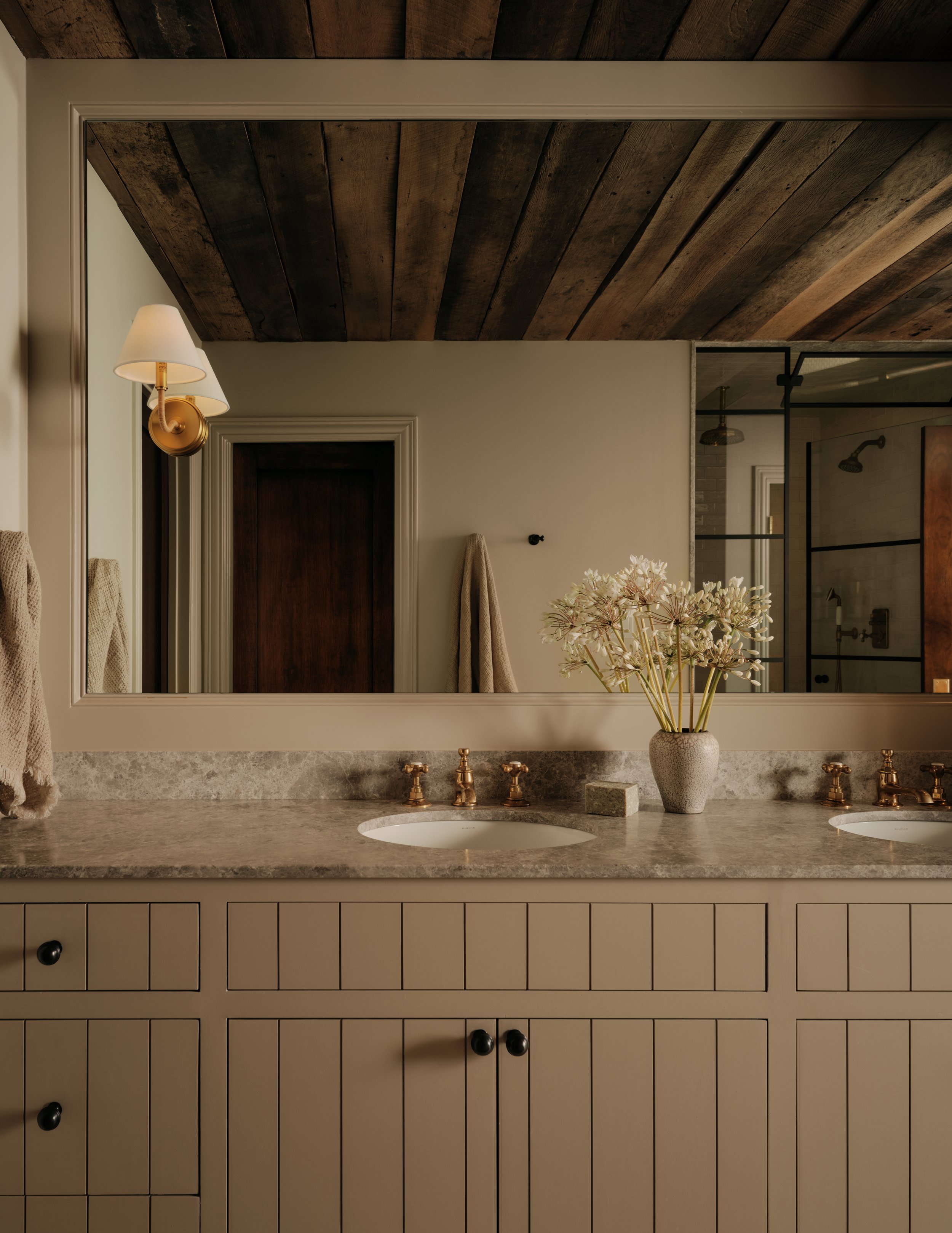 OhoInteriors-NeutralCottage24562.jpg