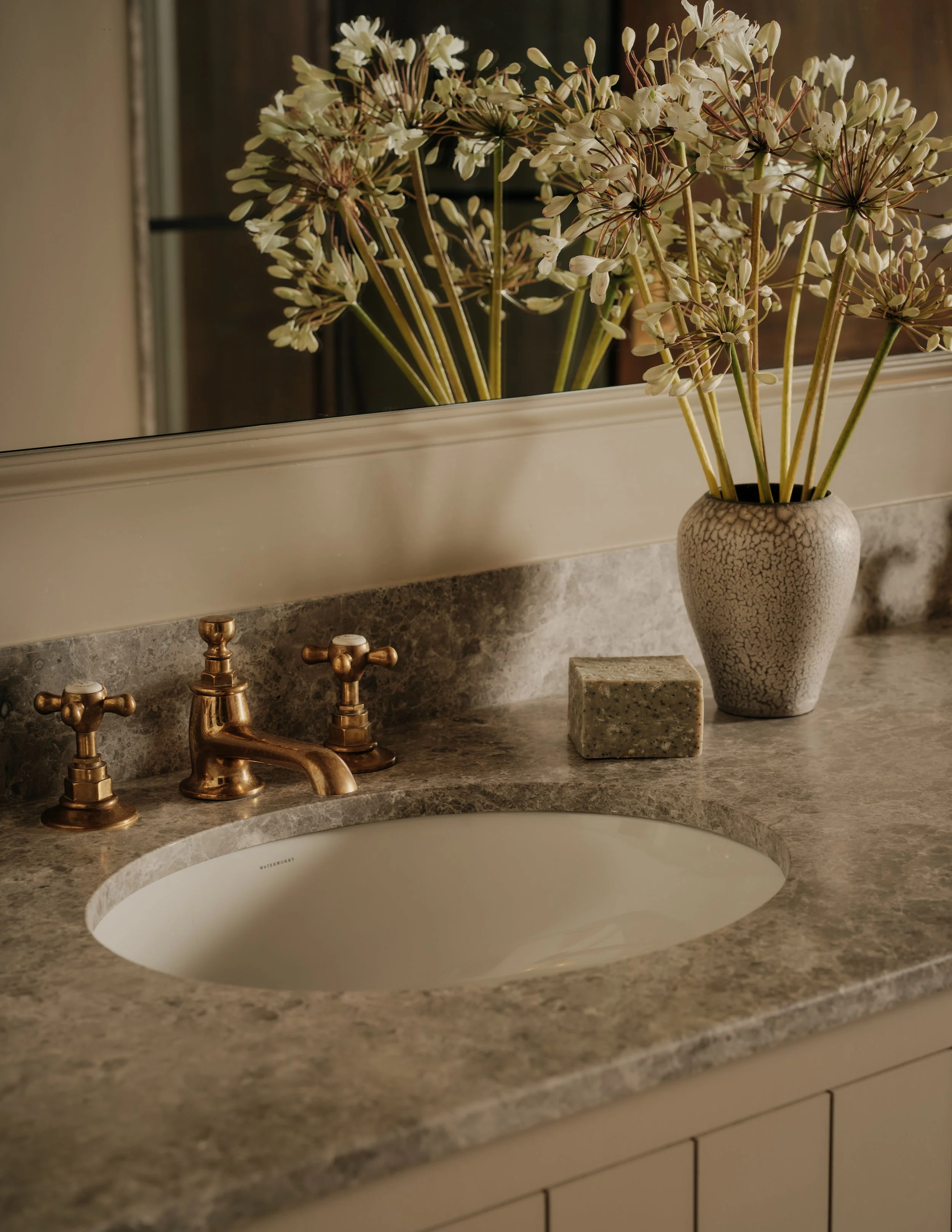 OhoInteriors-NeutralCottage24564.jpg