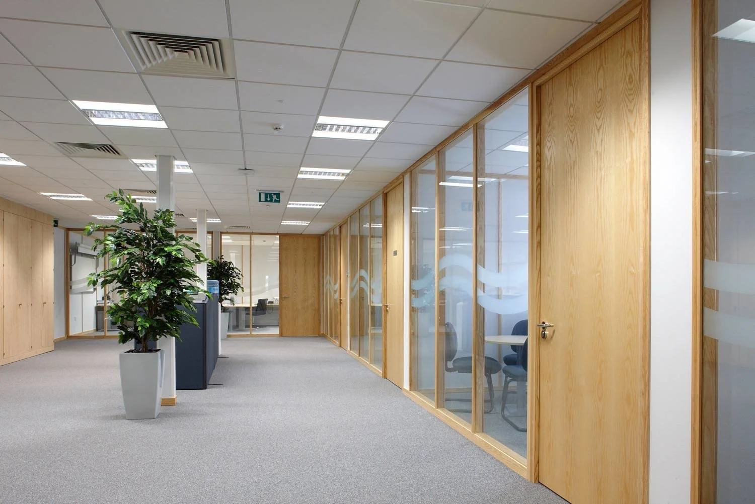 Craftwall, wood office partitioning system