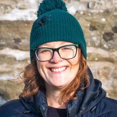 Leah-meet th team.jpg