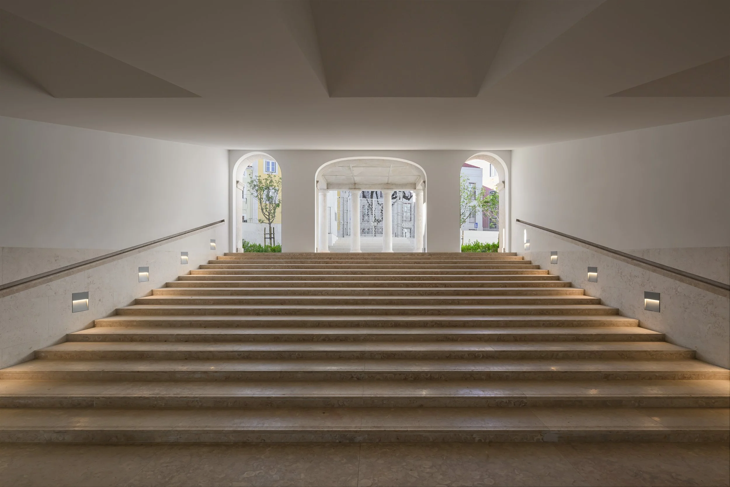 Exterior-Escadaria-1.jpg