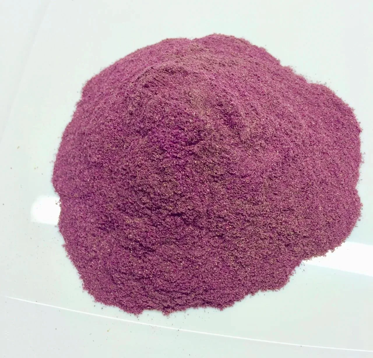 Finely ground fireweed herbal tea powder from wild arctic plants
