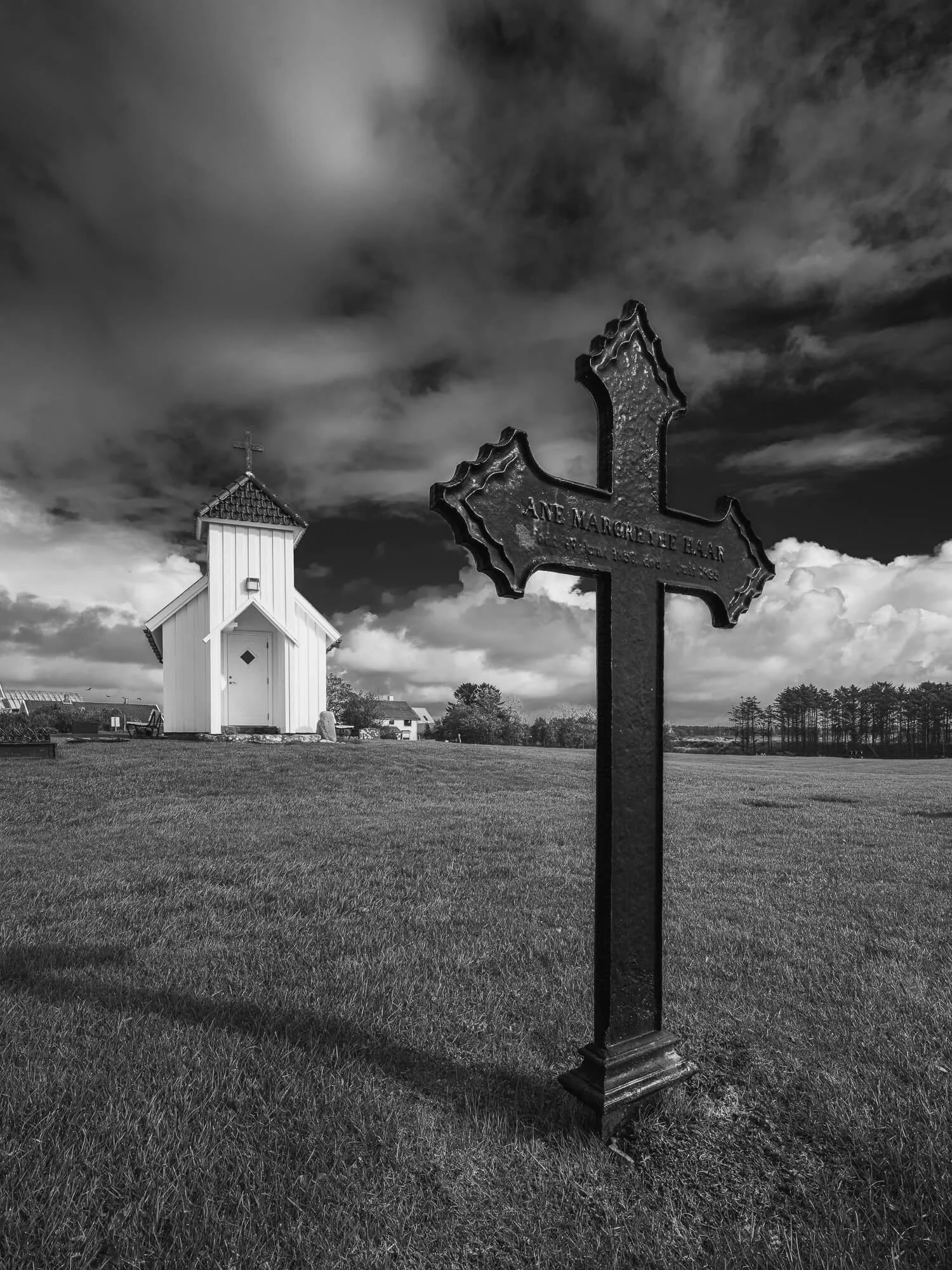 Varhaug old church