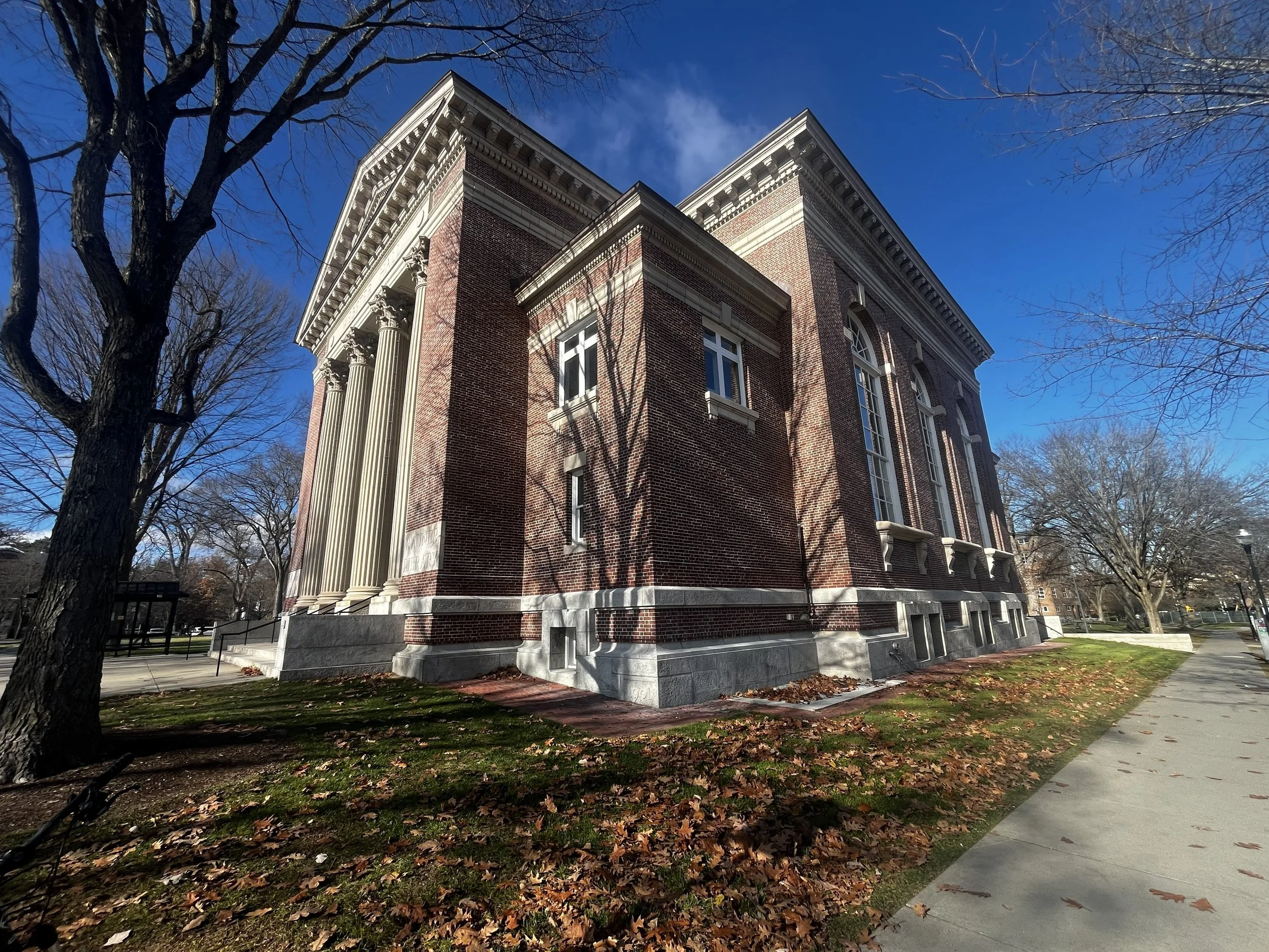 1418 Dartmouth_Exterior 1.1.jpg