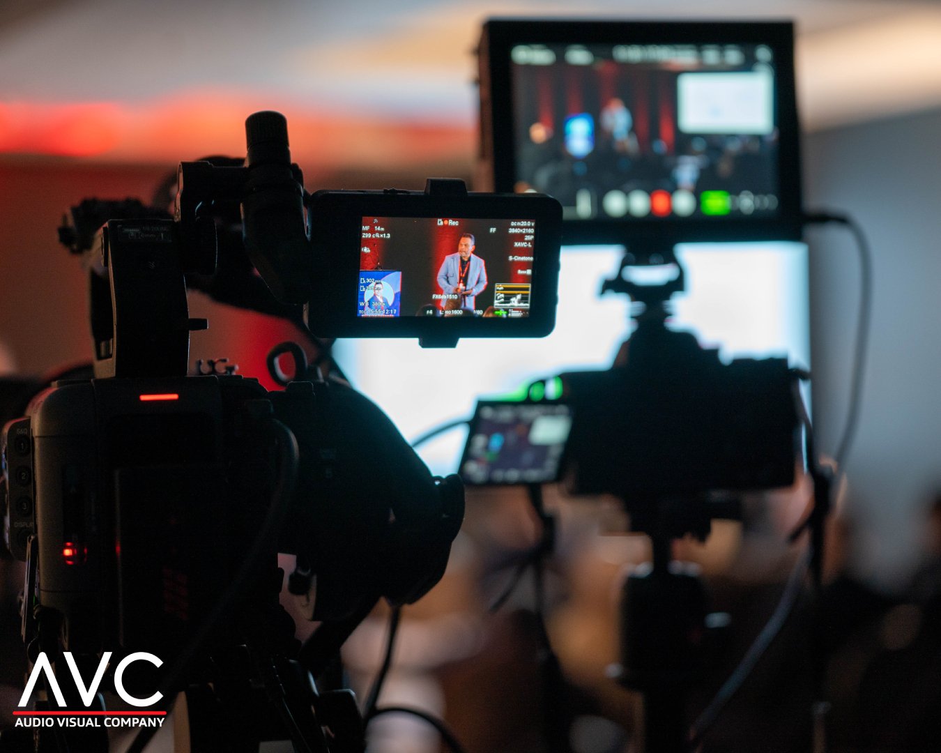 Throwing it back to a spectacular day this past September! We were thrilled to partner with @inspiredbusinessmedia  to host a compelling event all about Artificial Intelligence at the gorgeous @cartonhouse.fairmont 
From the engaging presentations to