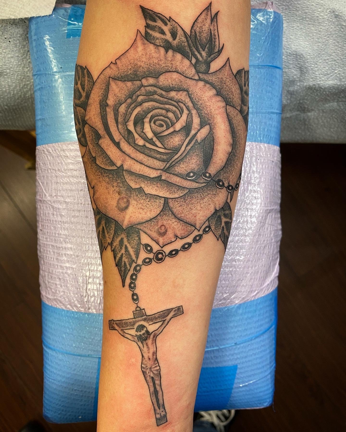 Rose And Crucifix Tattoo