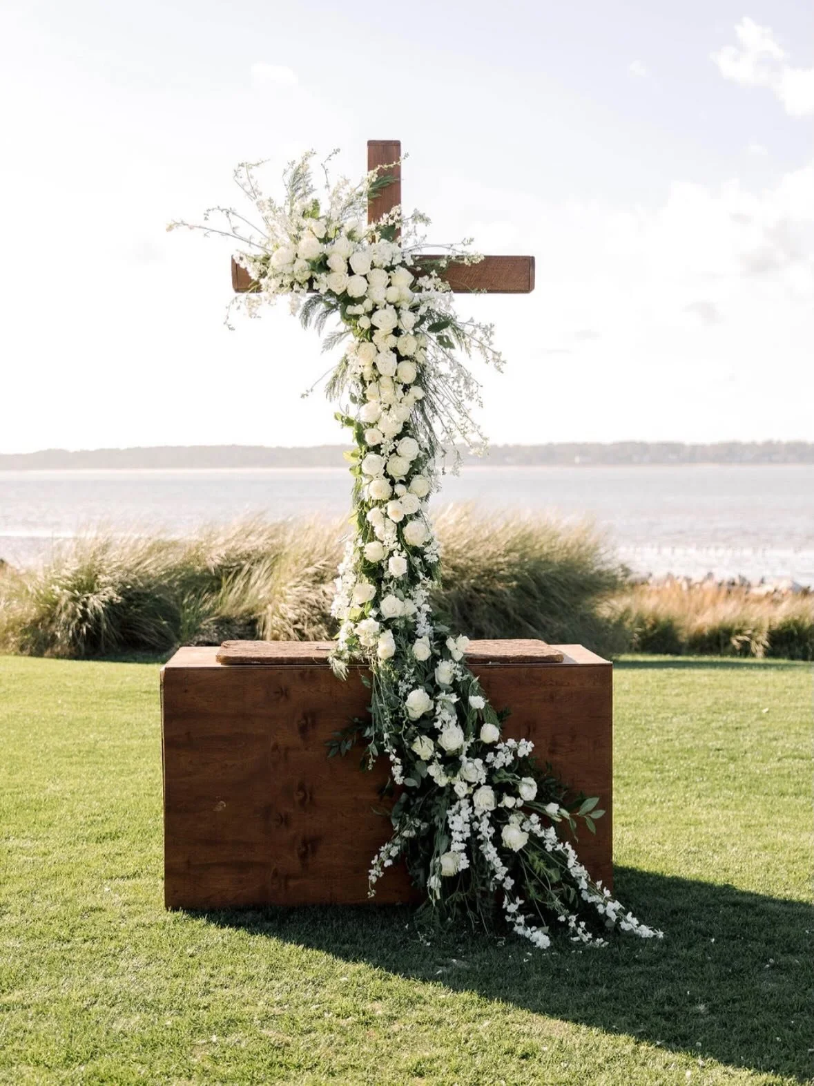 &ldquo;Praise be to the God and Father of our Lord Jesus Christ! In His great mercy, He has given us new birth into a living hope through the resurrection of Jesus Christ from the dead.&rdquo; 1 Peter 1:3

Happy Easter! 
@jbmariephotography 
@brent_a