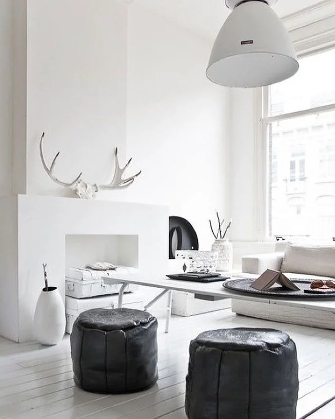 Stark and cozy 🖤
-
-
-
-
#minimal #stark #interiordesign #monochromatic #interiordecor