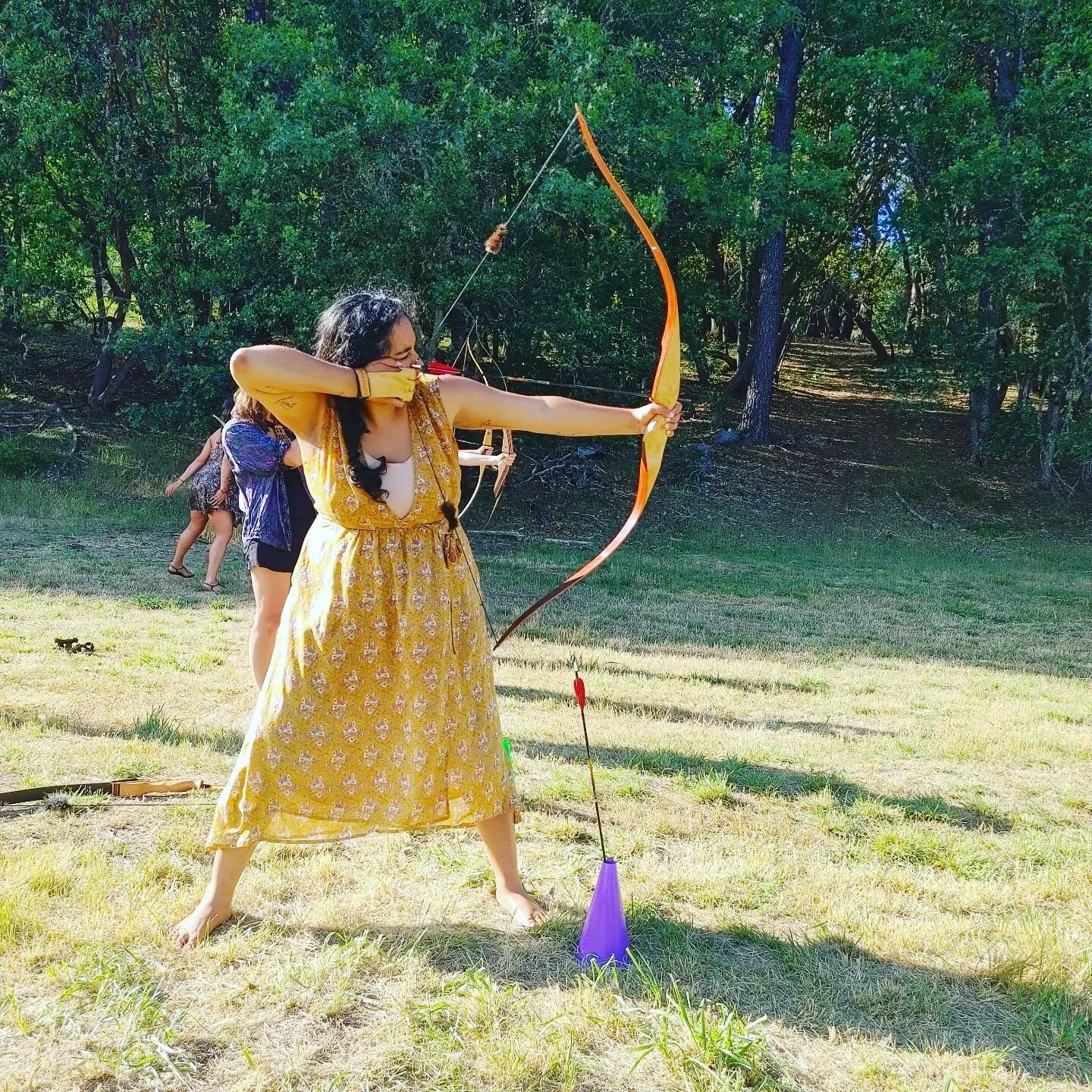 Discovering my inner warrior @spiritweavers - I am having an amazing time with 700 women in the woods, couldn't not share this moment of pure joy and strength that happened on a beautiful day, in the mountains and pasture. The grass was flowing golde