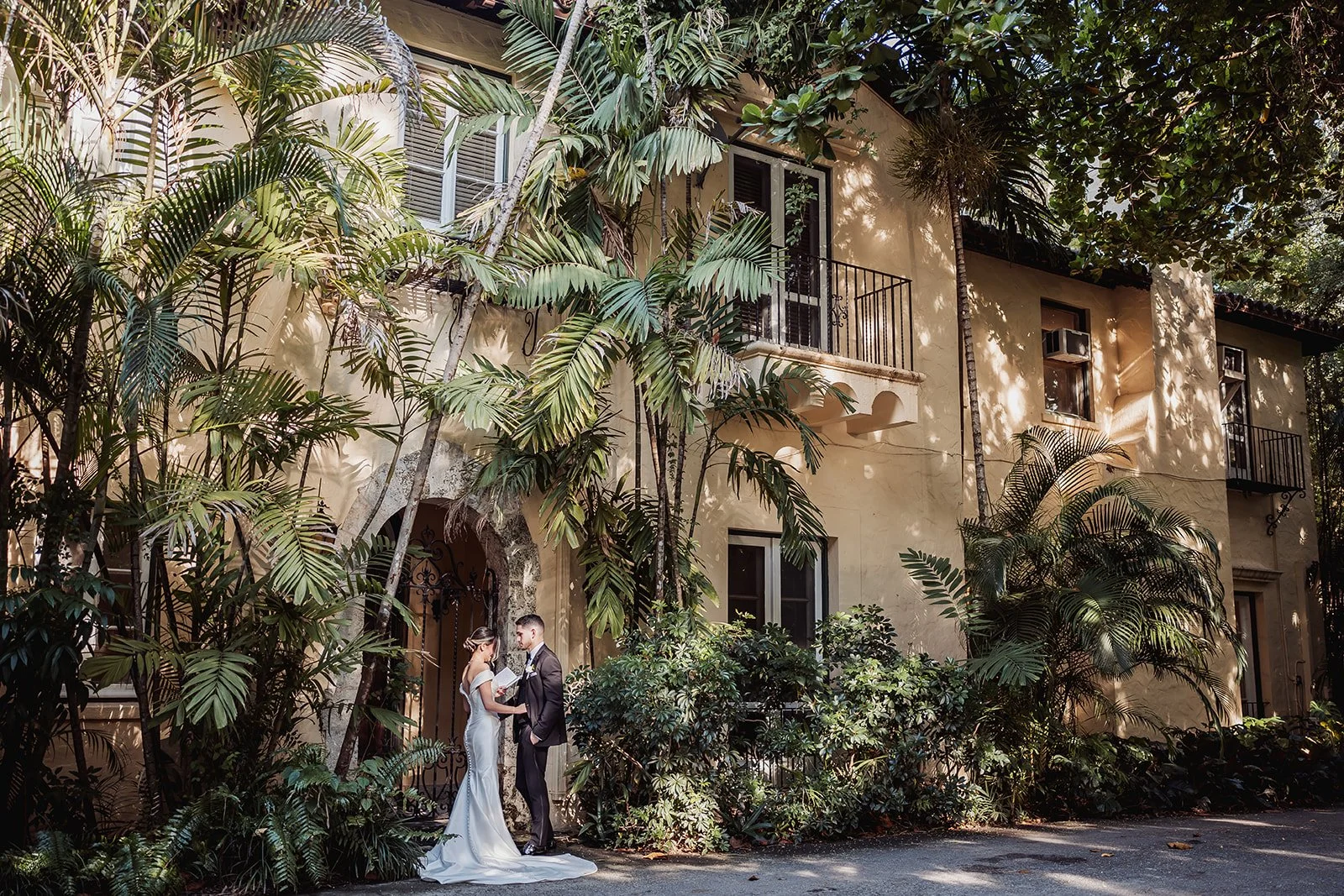 Villa Woodbine Wedding Cost, Photos &amp; Tips