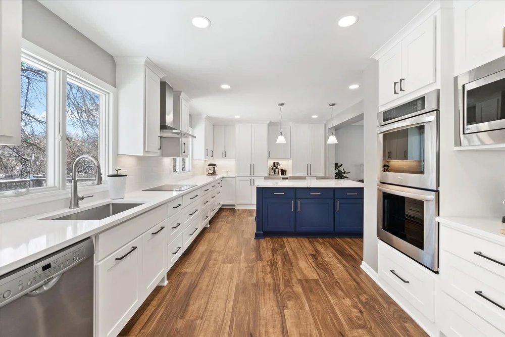 Transitional Kitchen Remodel by Platinum Remodeling and Handyman Services — Project 1 project photo