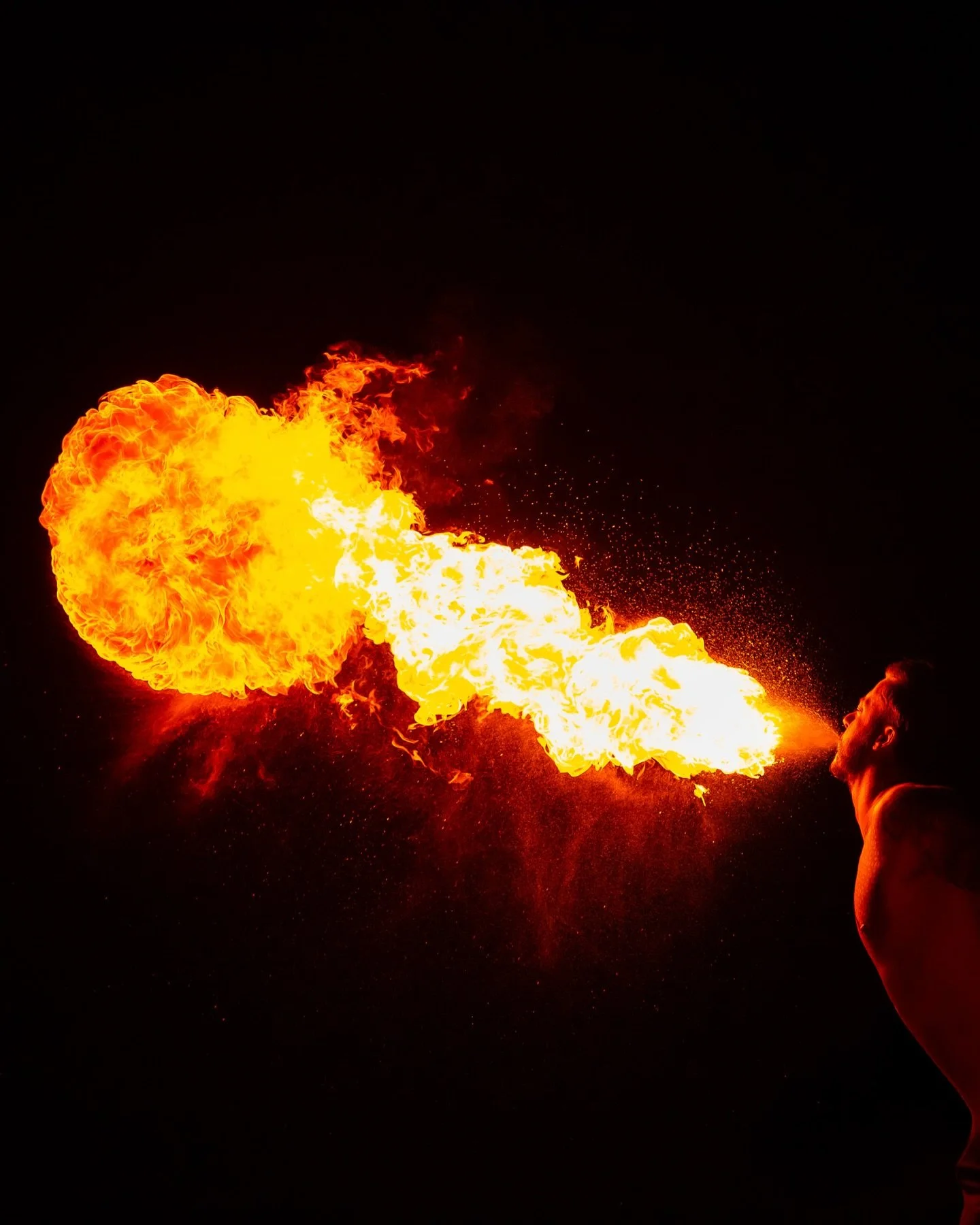 T H I S I S W H E R E I T S H O W S
You&rsquo;ve done the clarity. You&rsquo;ve done the presence. Now it&rsquo;s time for the part most people skip: Actually showing it.
People judge your brand before they read a single word &mdash; not because they