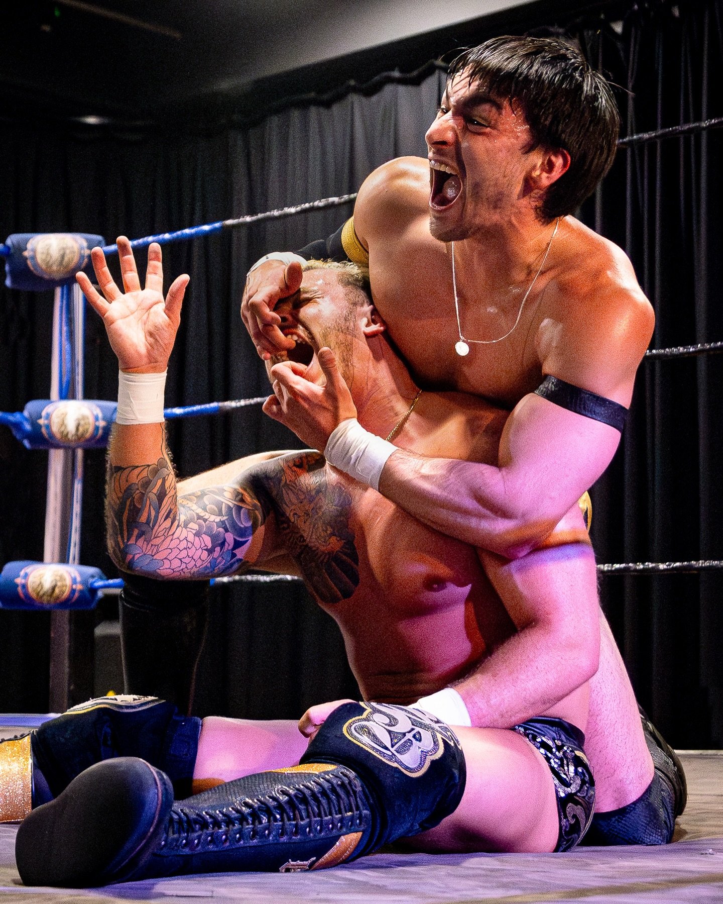 A S T E P T O O F A R . . .

It starts with a hold. Turns into a warning.
 Then suddenly&hellip; we&rsquo;re biting people&hellip;.

Ref: absolutely not.
 Prince Phoenix: absolutely yes.
.
.
.
.
🤼 @realprincephoenix v @leytonbuzzard 🦓 @petey_crocke