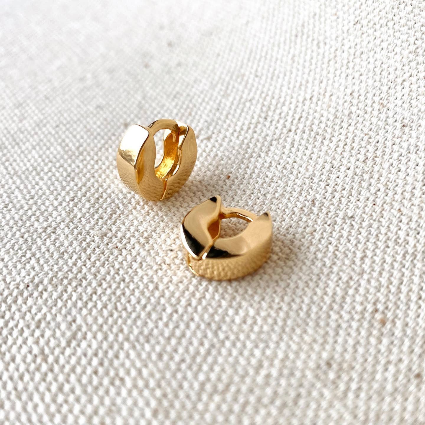 Micro Chunky Hoop