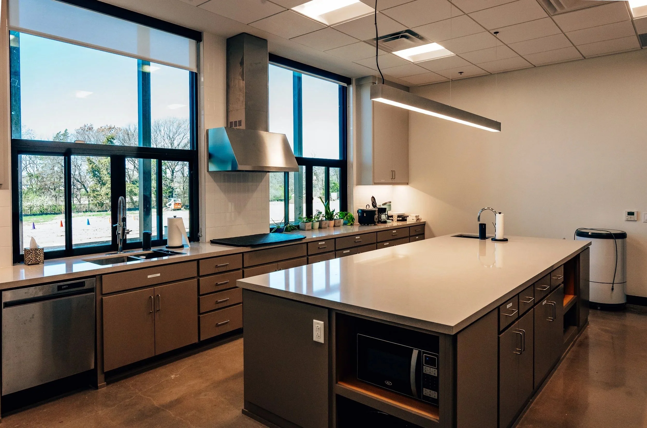 Kitchen cabinets kindly donated by Chandler Cabinets