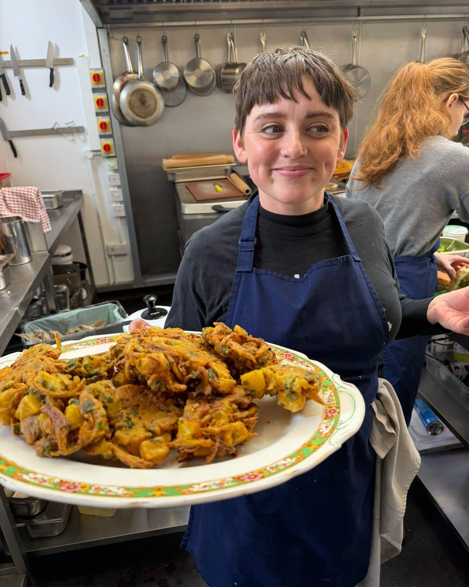 Pakora Special Alert!

Our lovely pals at Deal With It gleaners kindly donated a load of potatoes last week so our mega new chef, Liv, set to work making use of them! 

The result is these delicious Pakora! Potato and sweet onion in a crispy spiced g