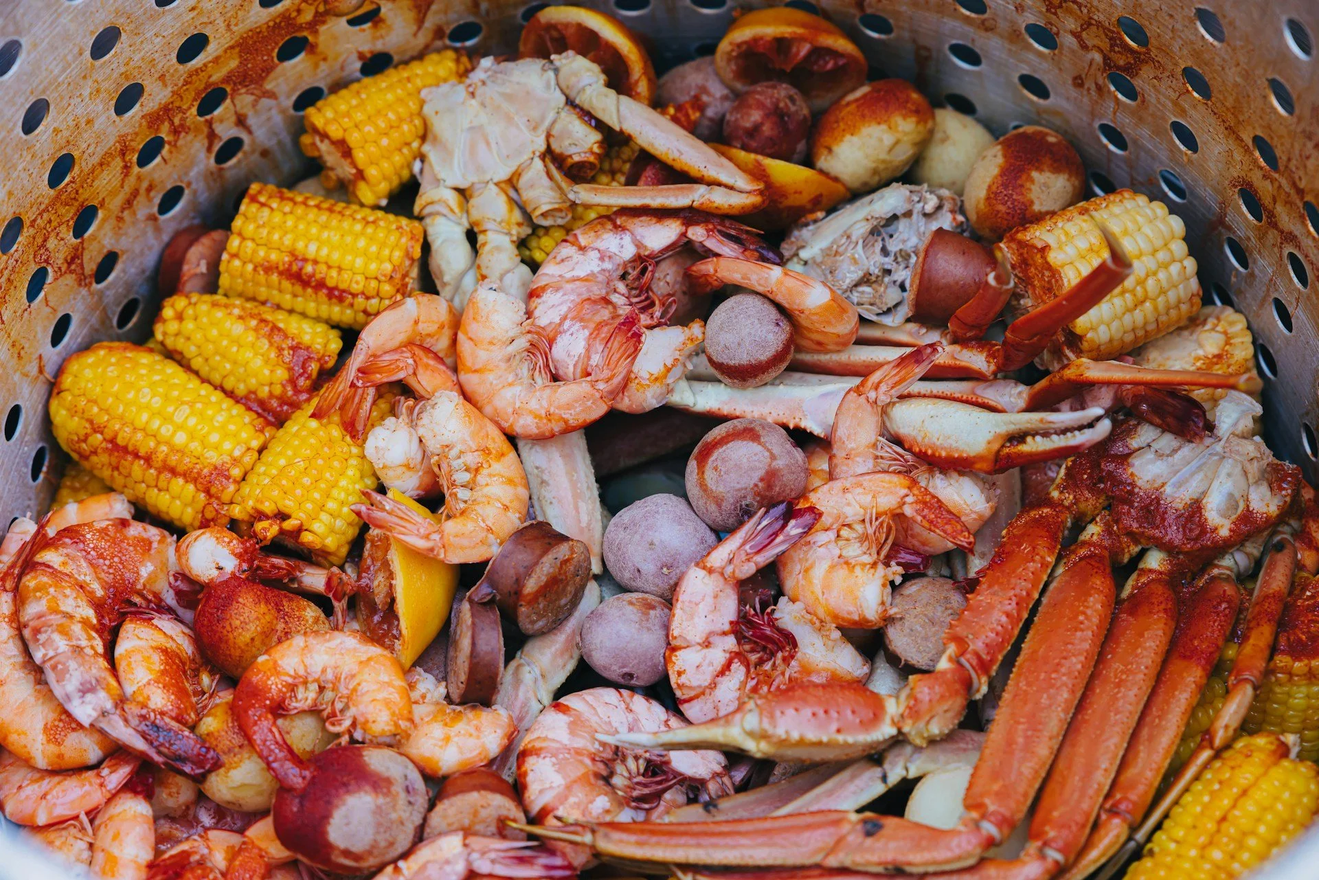 When Cajun Seafood in St. Louis Becomes the Perfect Summer Night
