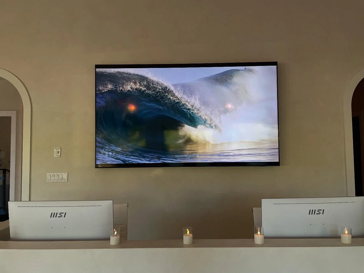 Celebrating Wave Veterinary Emergency and Wellness with friends and family. Grateful for the love and support! More to come… 🌊 🌊🌊@guardianveterinaryspecialists @bonfirecoffeehouse  @osborngirlsflowerstand @nikkisnotdogstand @organickrush @w