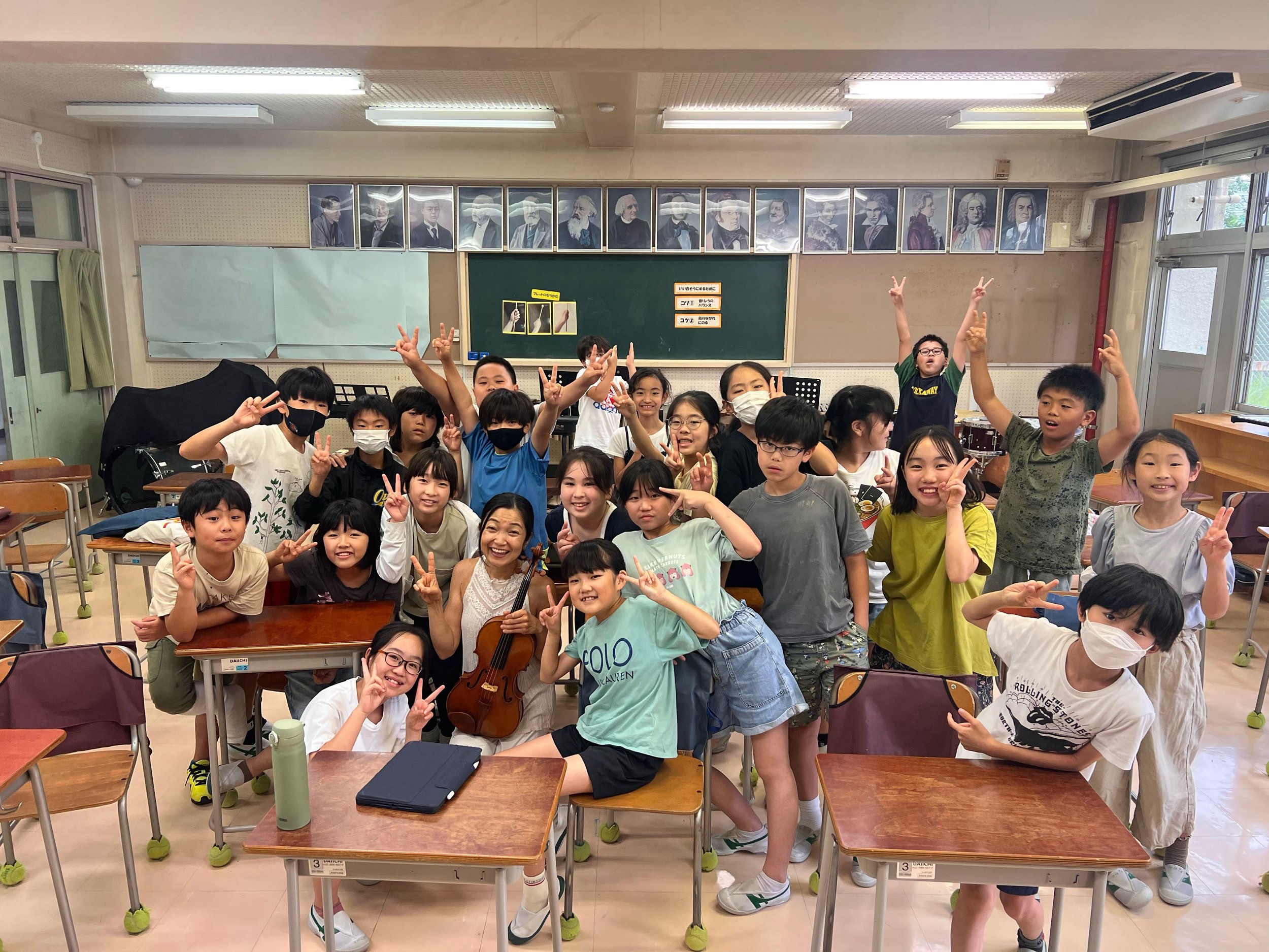 MahokoViolaSchool2.jpg