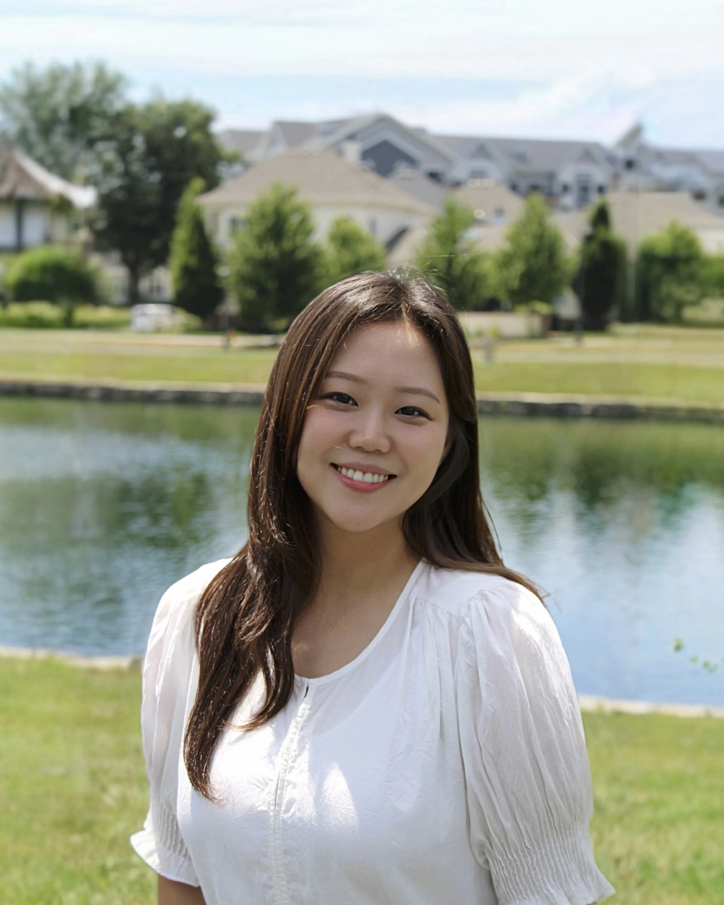 Claire Kim, Intern