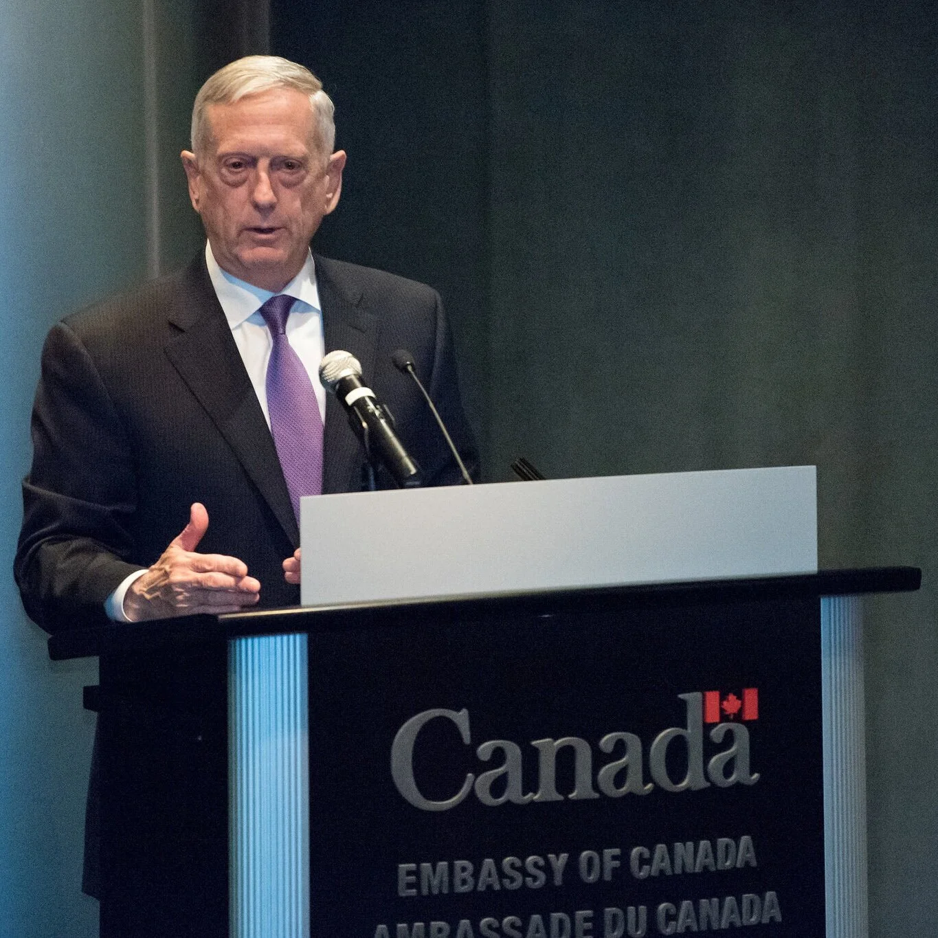 Surprisingly Canadian Government attacks open source software.