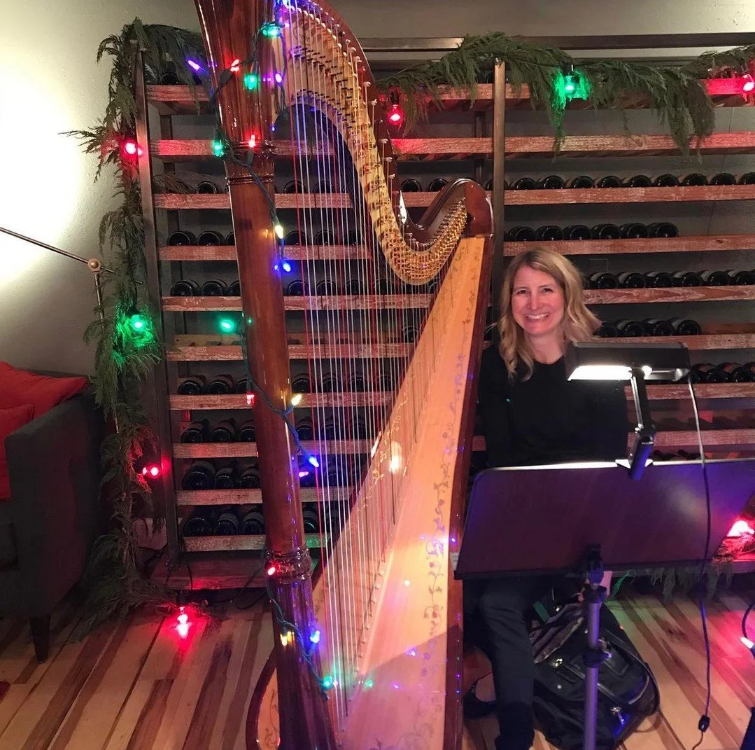 Many of you know that in addition to being a winemaker, I am also a professional harpist (@harpmakesmusic). The holiday season is one of my favorite times to share music, and I&rsquo;m excited to have a few upcoming performances open to the public. C