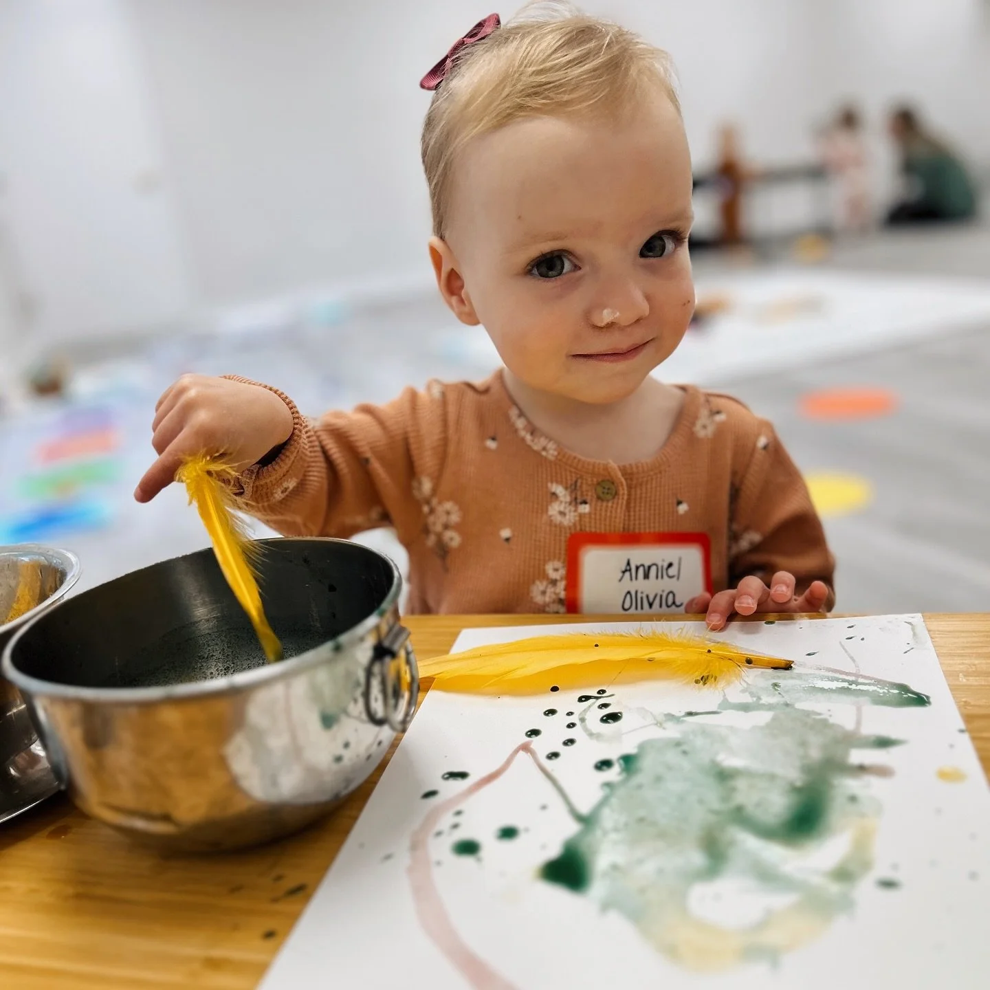 More Thanksgiving pop-ups, this time with our sweet 1-year-olds! 🦃🍂 We enjoyed two days of festive fun filled with feather painting, sensory play, cooking up pretend Thanksgiving meals, and exploring our BROWN  color table. 🧡

✨ Our December Mini 