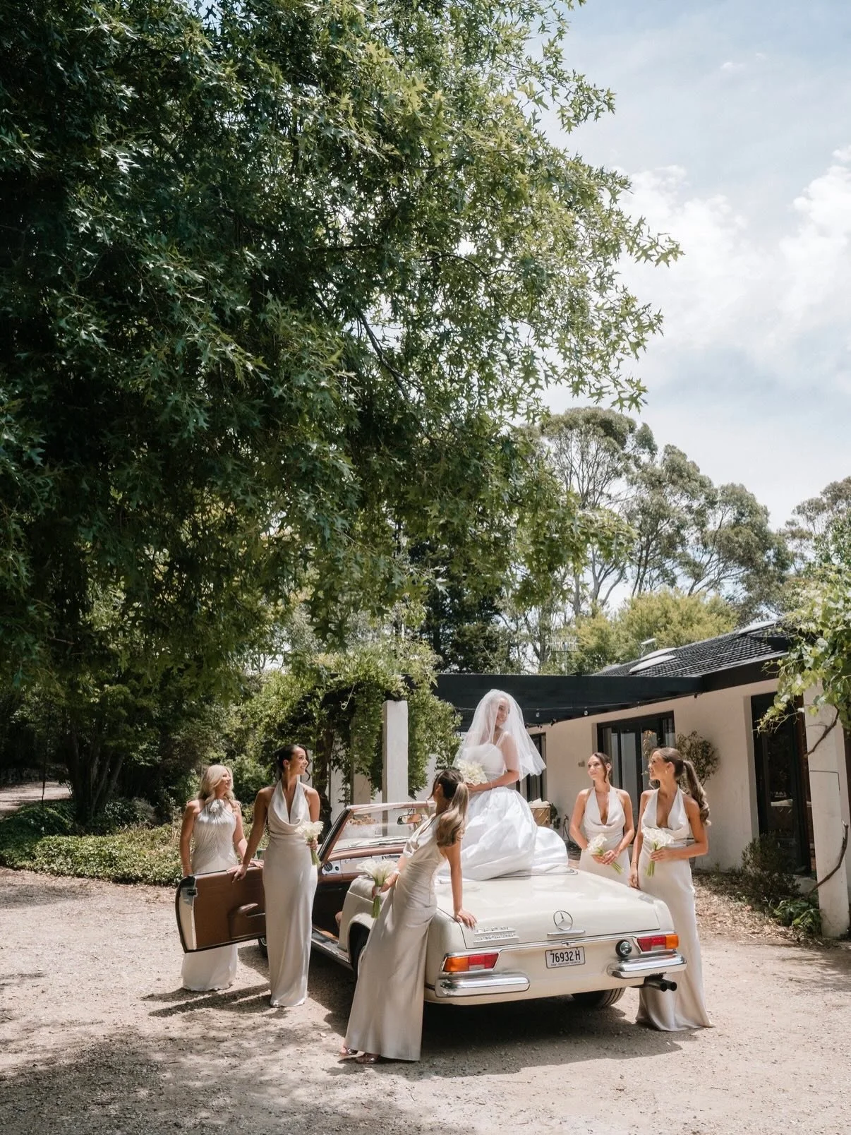 Jen&rsquo;s Bridesmaids | pictured in upcoming Dio ✨