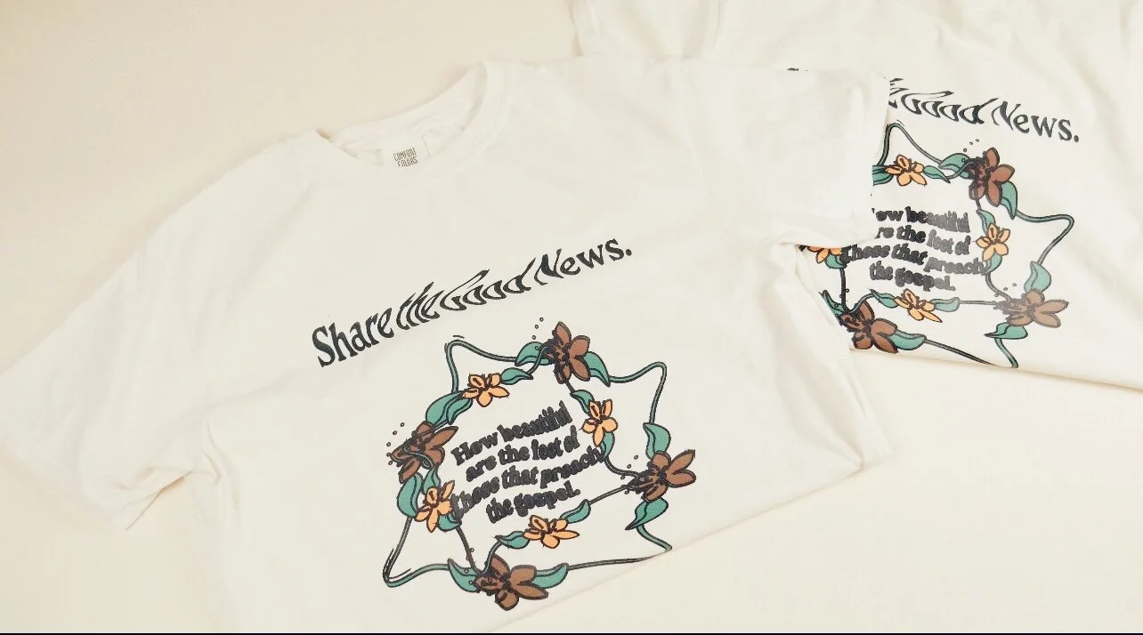 “GOOD NEWS IVORY TEE”