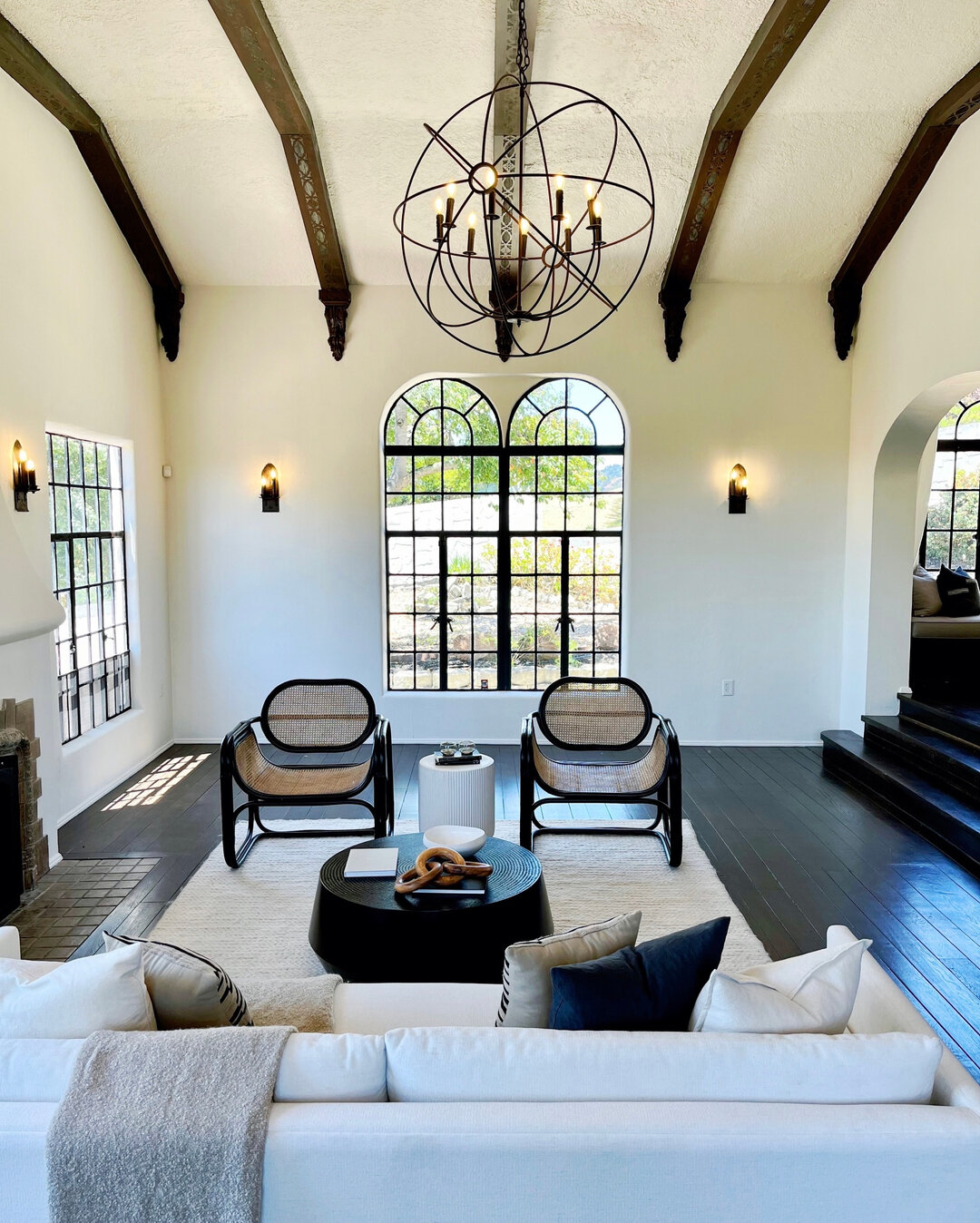 At 5600 square feet, this 1929 Spanish style estate might be the largest property we&rsquo;ve staged. With lots of original details and charm, it was a real stunner!​​​​​​​​
.​​​​​​​​
.​​​​​​​​
.​​​​​​​​
.​​​​​​​​
#interiordesign #interioraesthetics 