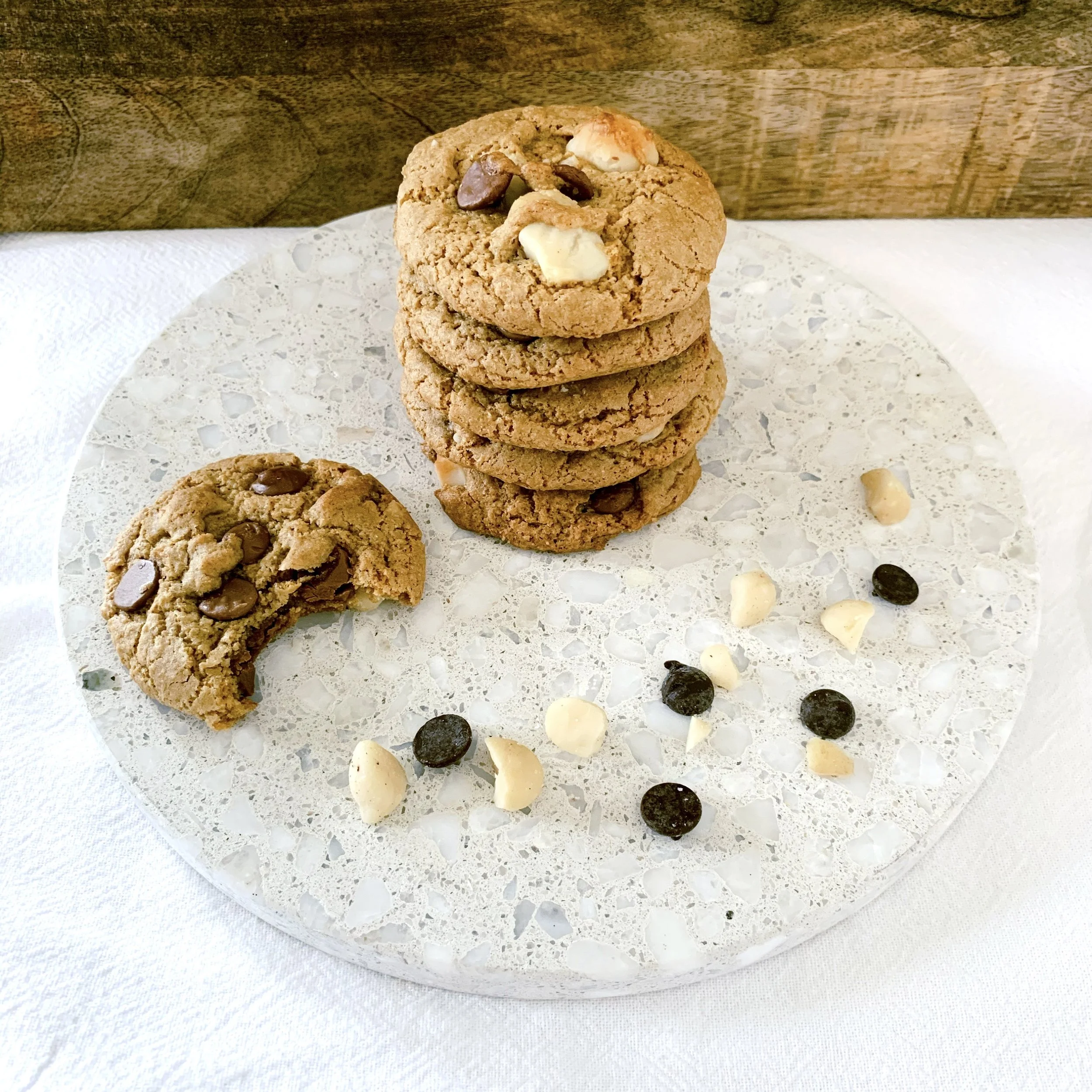 Macadamia Choc Cookies