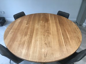 Round Oak table.JPG
