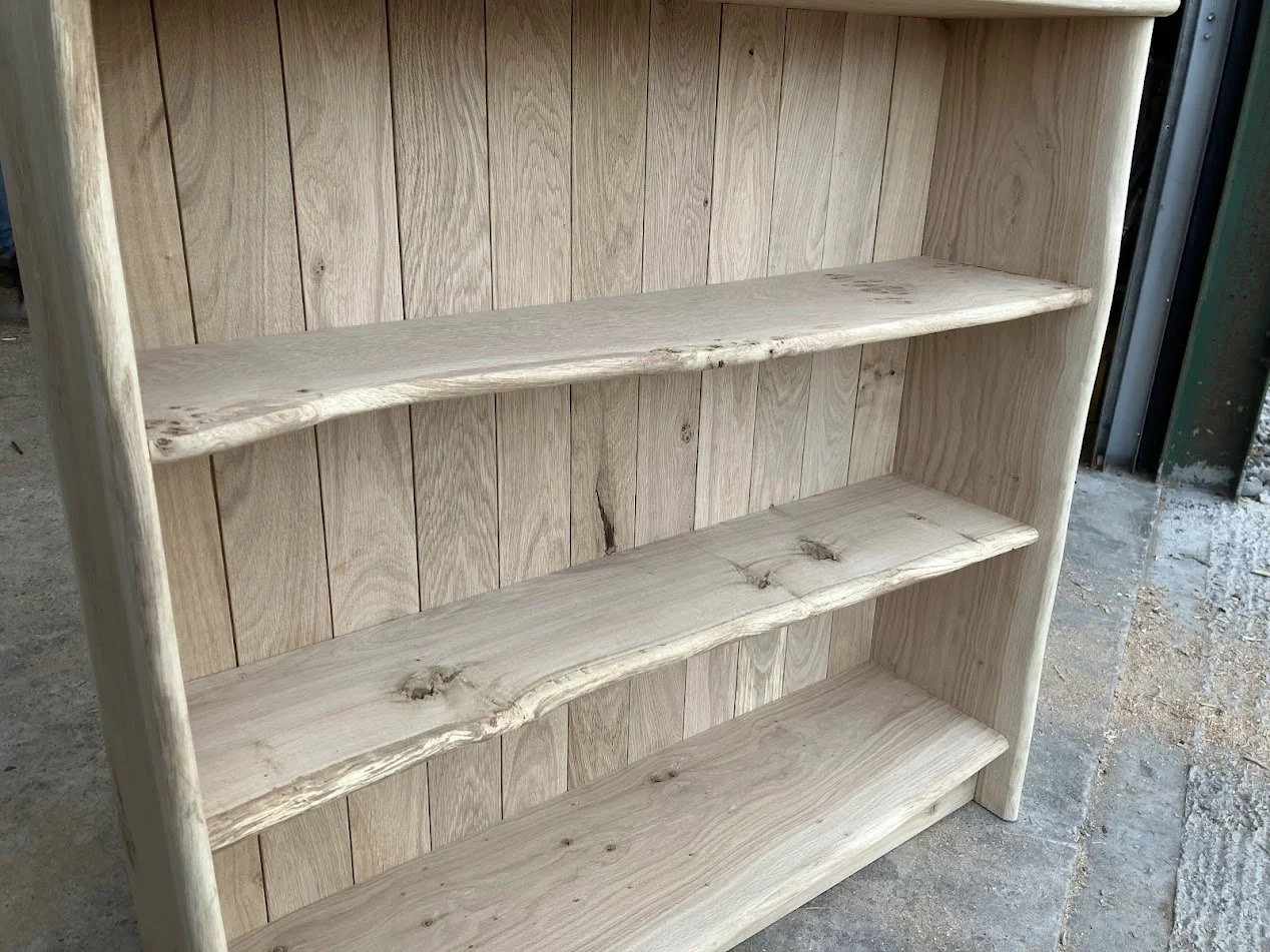 Waney edge bookcase 4.jpg