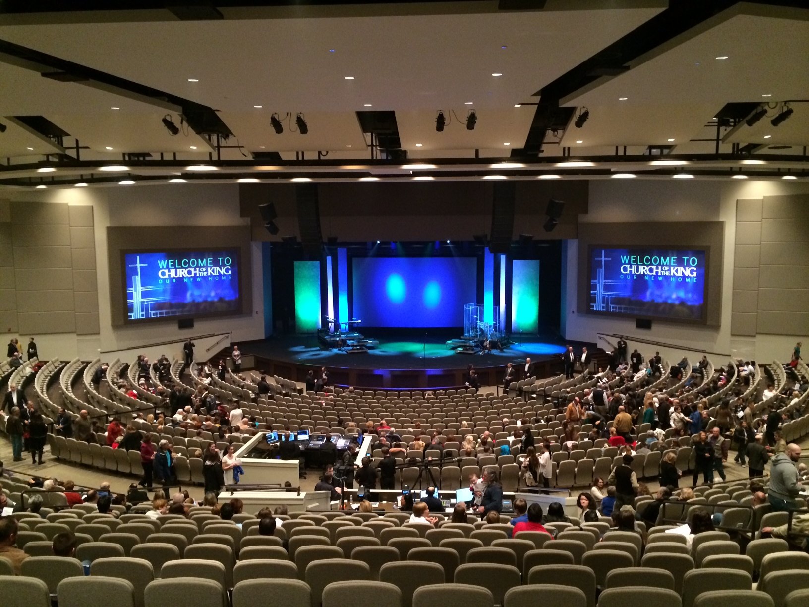 Church of the King — LIVE design group architecture + interior design