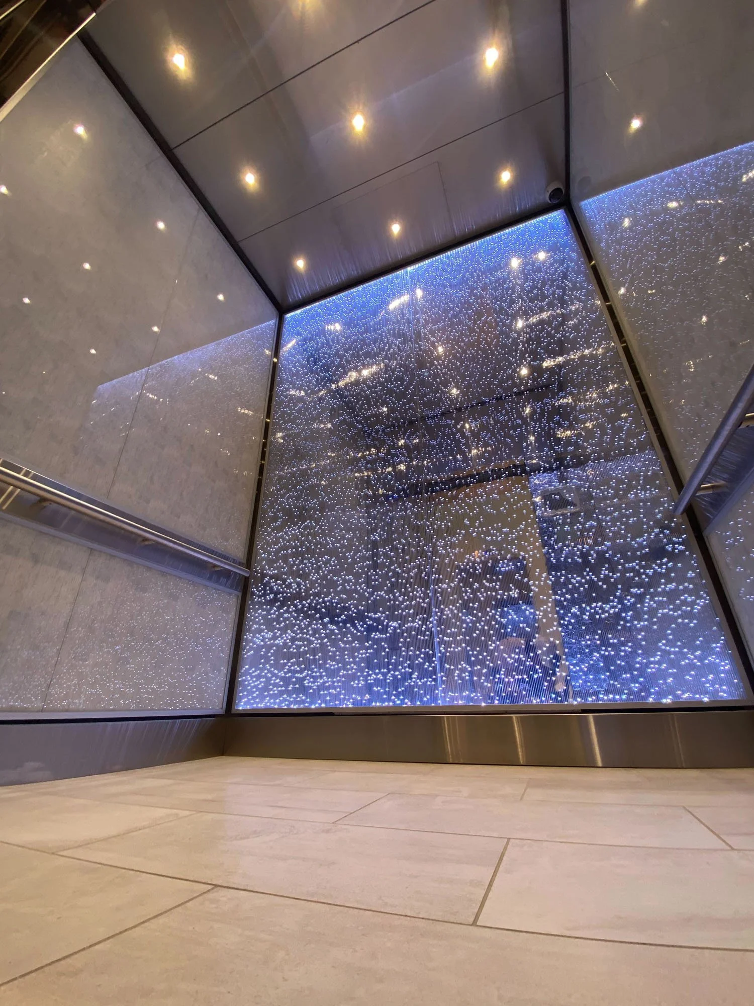 vasile elevator 2.jpg