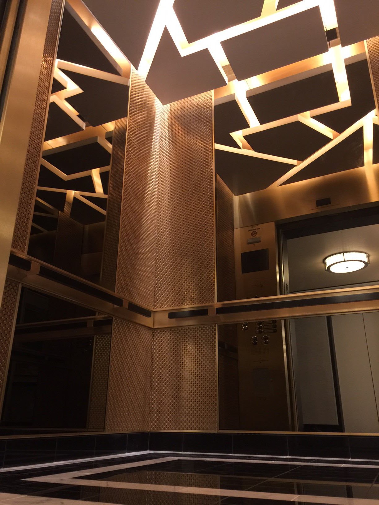 vasile elevator 11.jpg