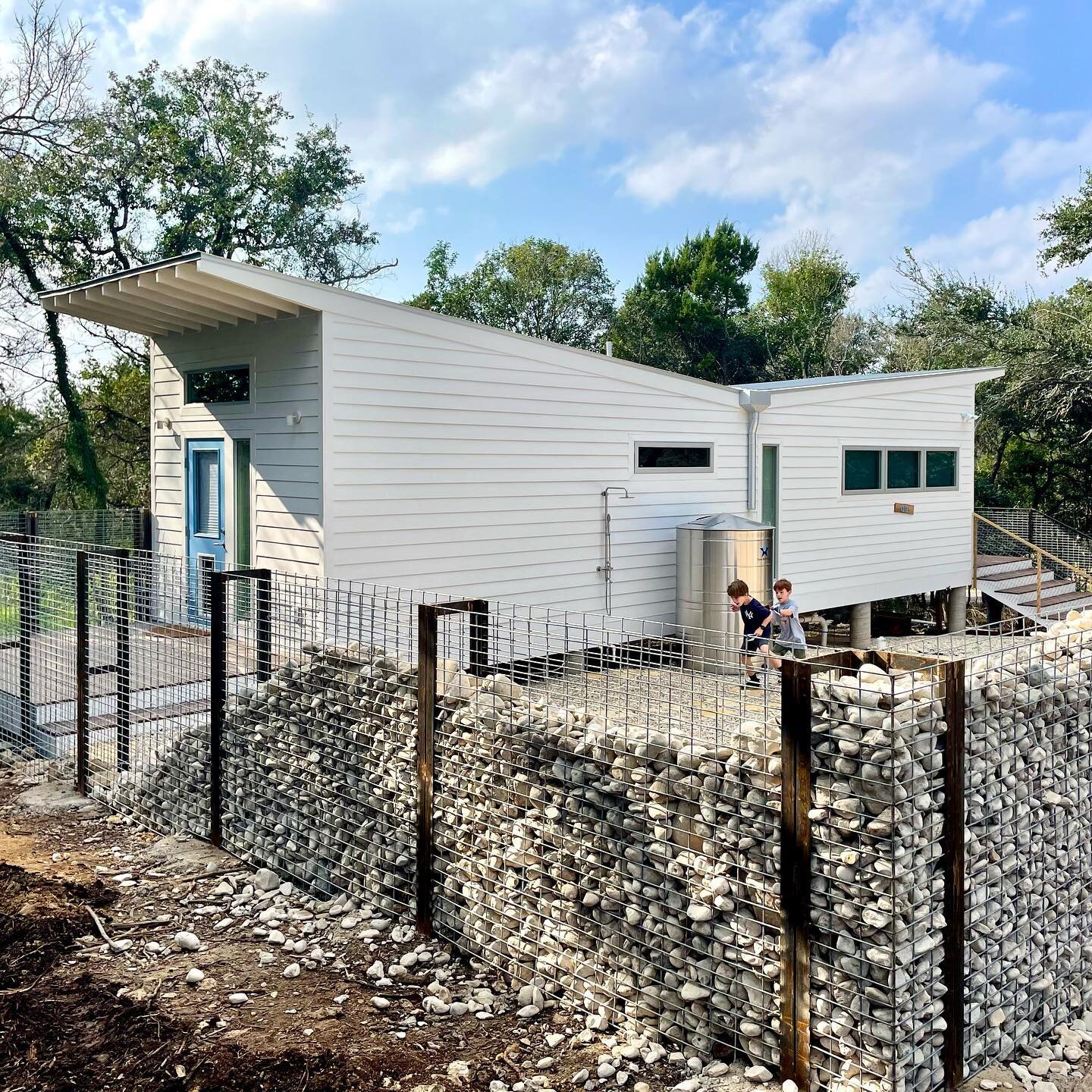 TX Hill Country zFab nearing completion @istowe #zfab #504sf #tinyhouse #gabionwall #sanmarcostx #texasarchitecture