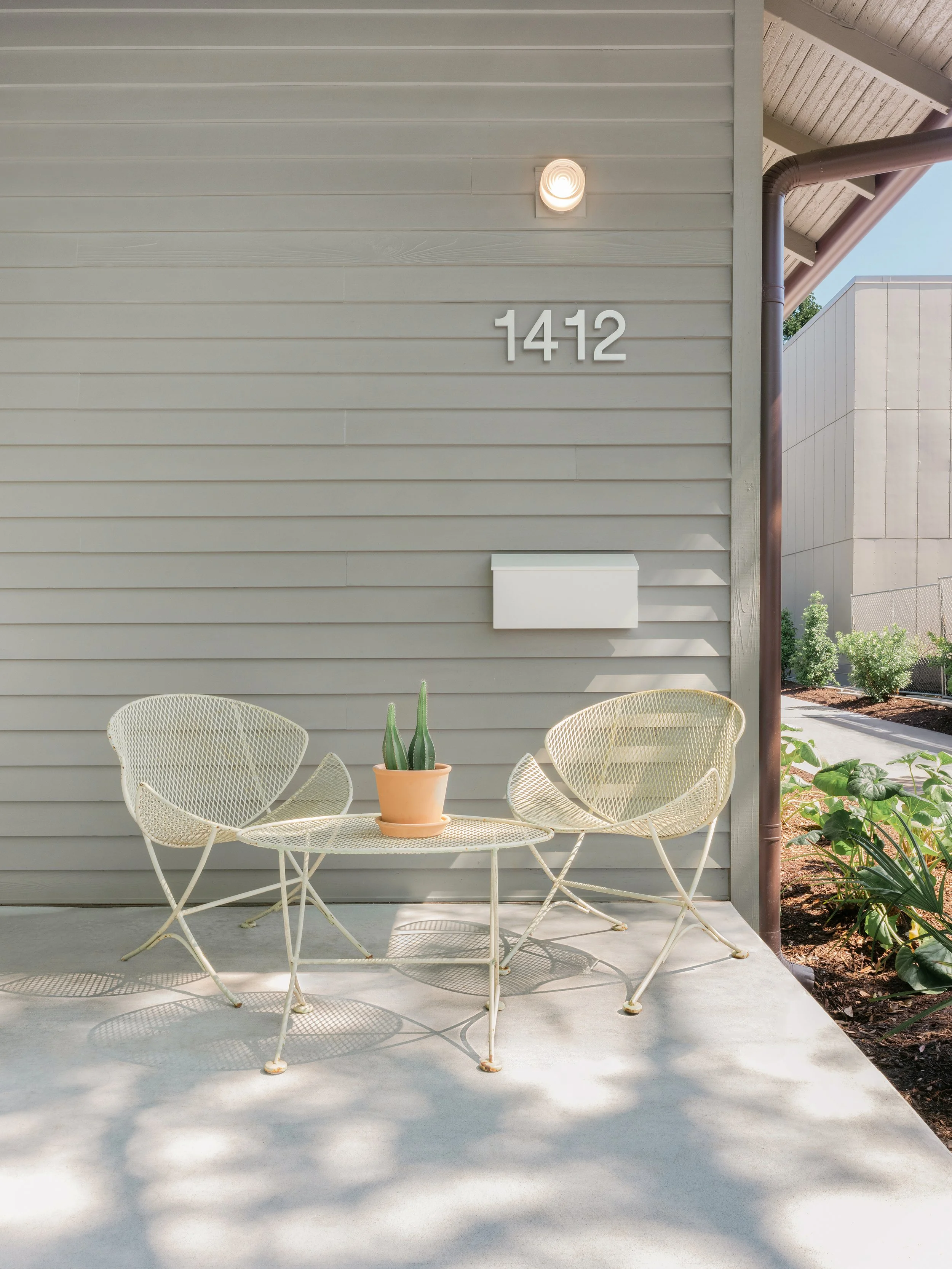 Brett Zamore Menil Residence - For Print-6.jpg