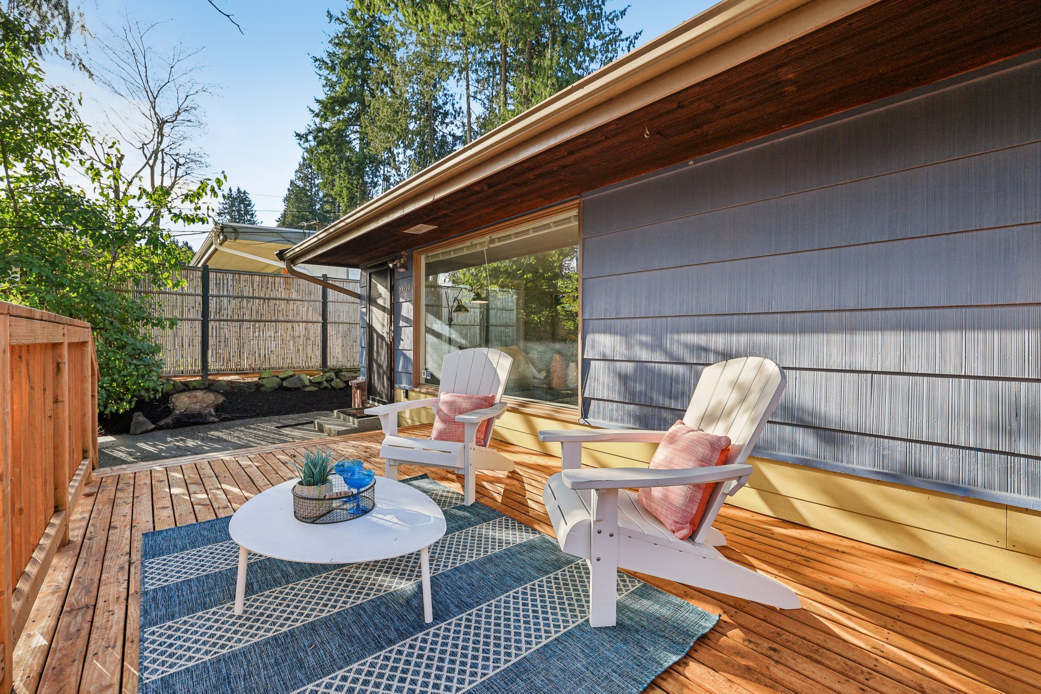 31-web-or-mls-10219 15th Ave-S1401-050.jpg